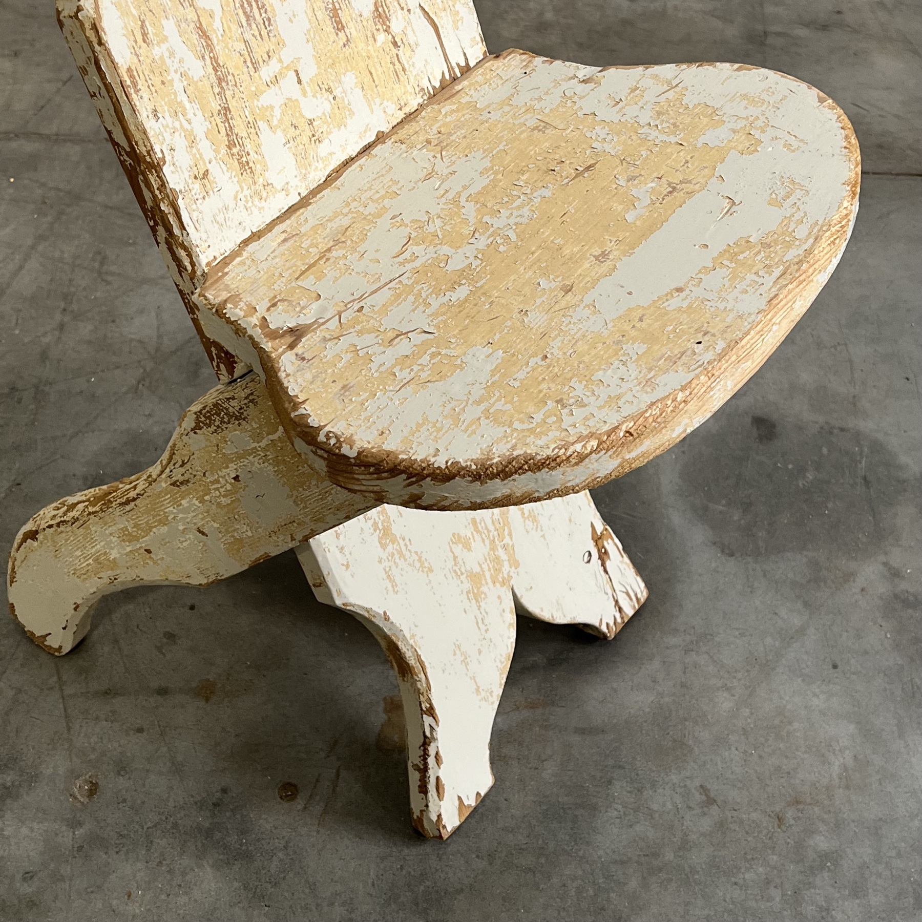 objet-vagabond-painnted-chairs0003