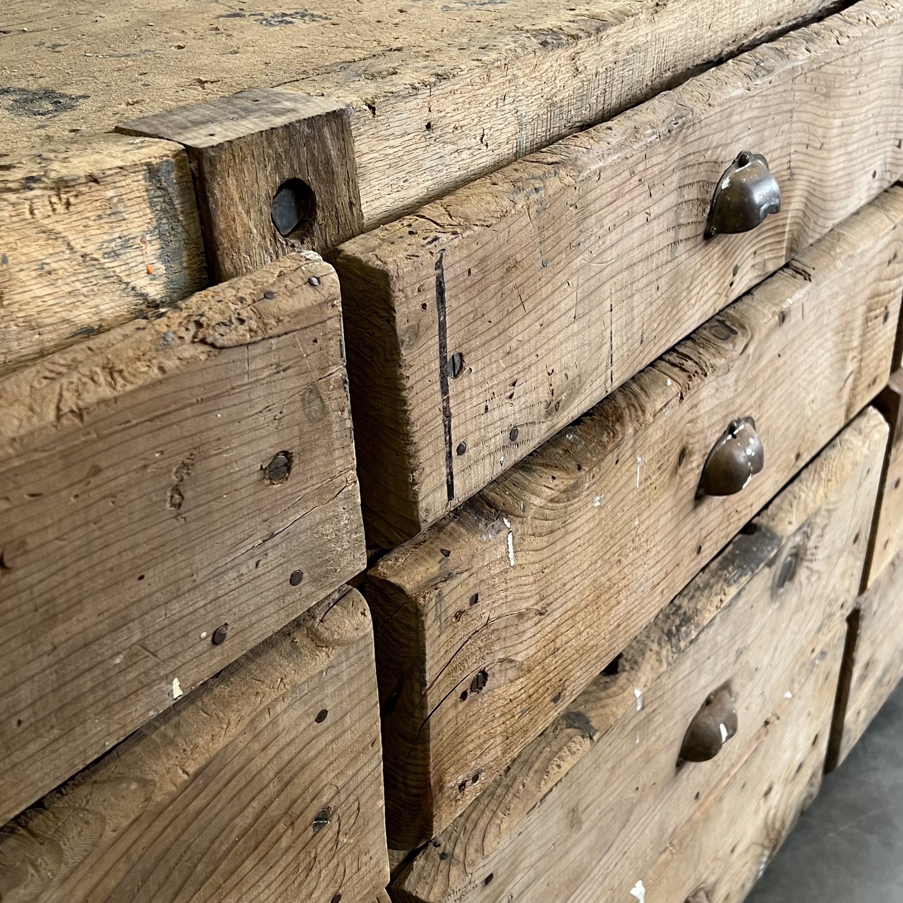 objet-vagabond-primitive-chest0000