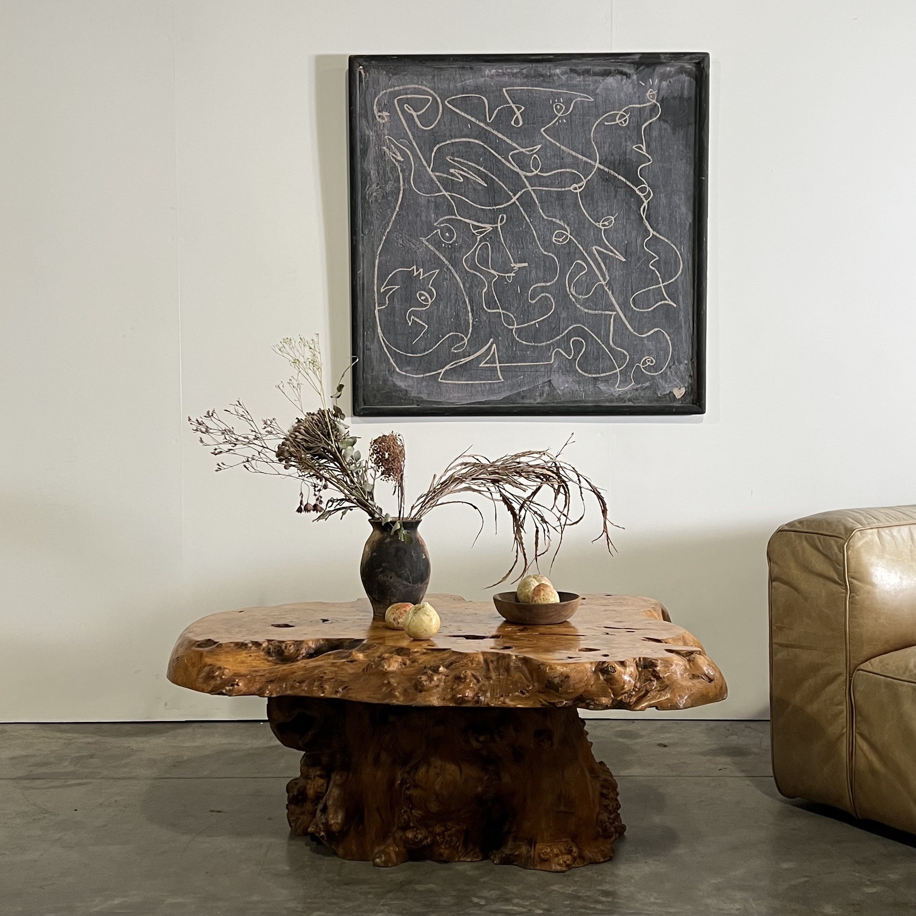 objet-vagabond-primitive-coffeetable0002