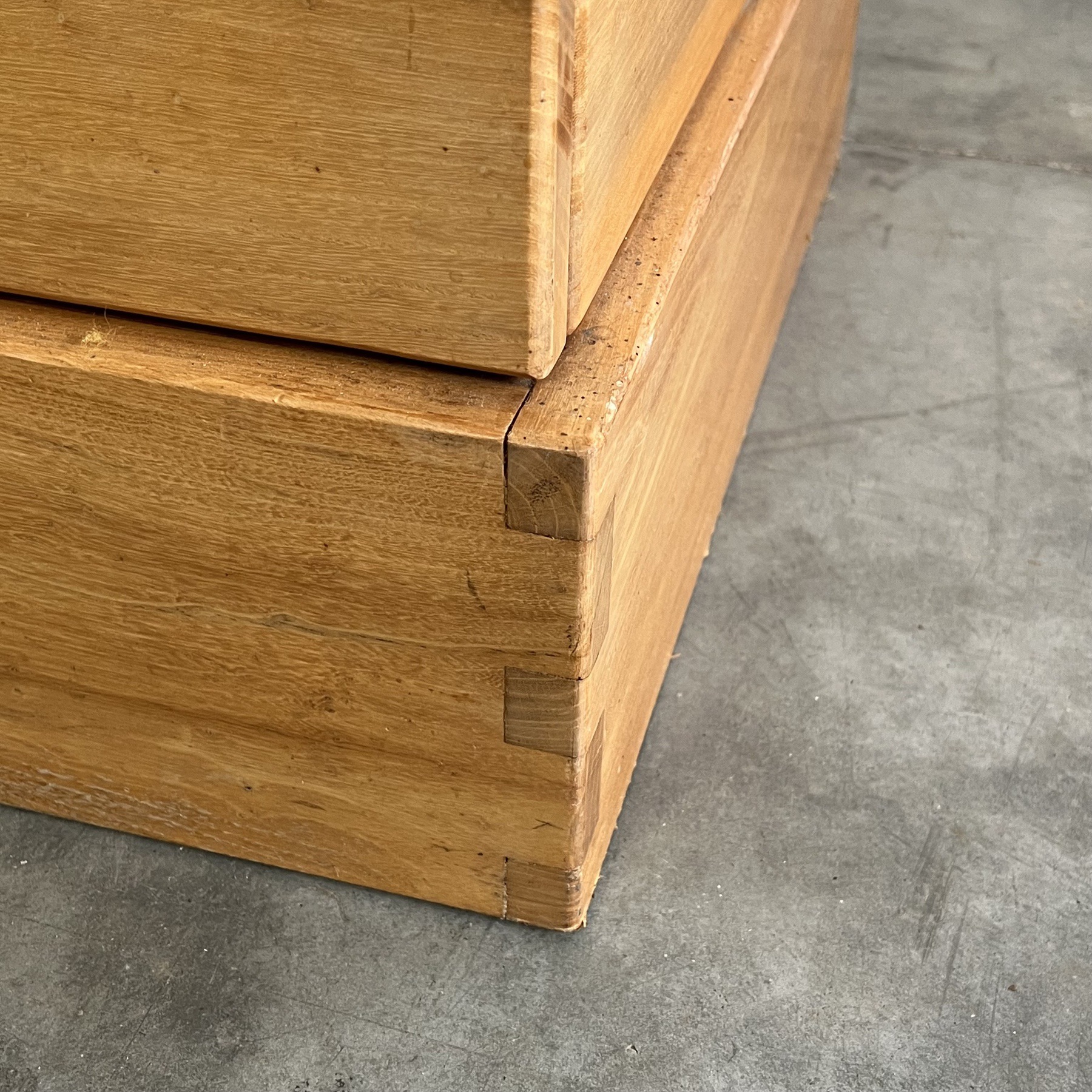 objet-vagabond-regain-sideboard0000