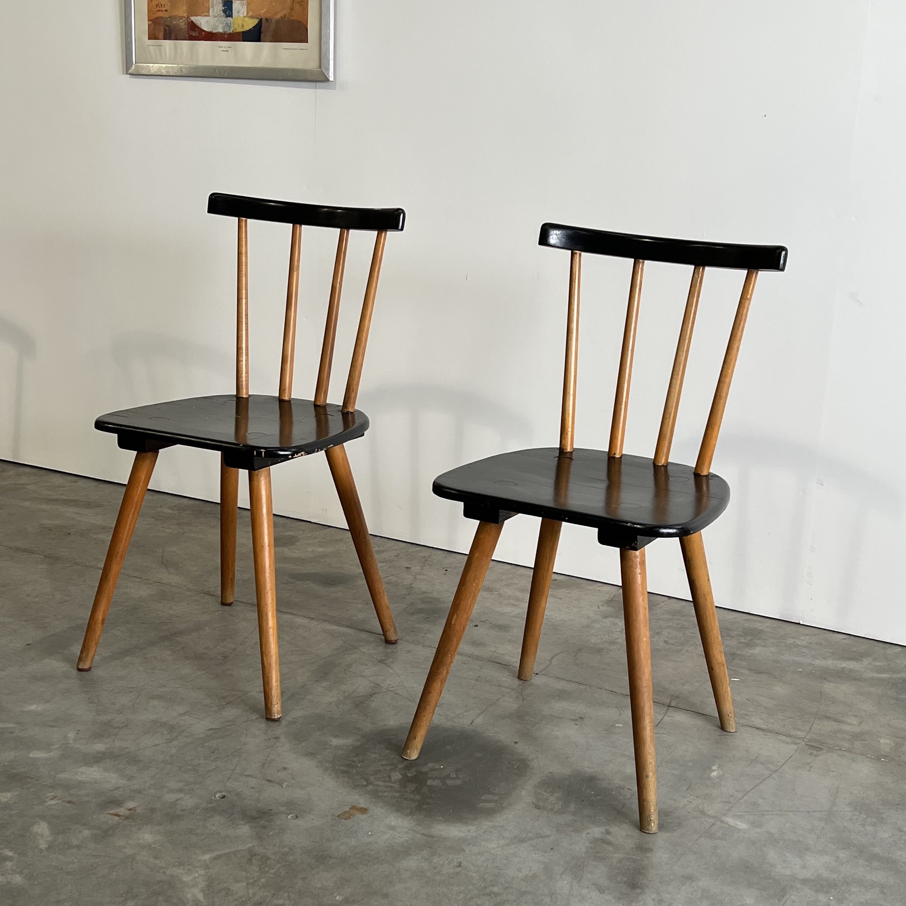 objet-vagabond-vintage-chairs0001