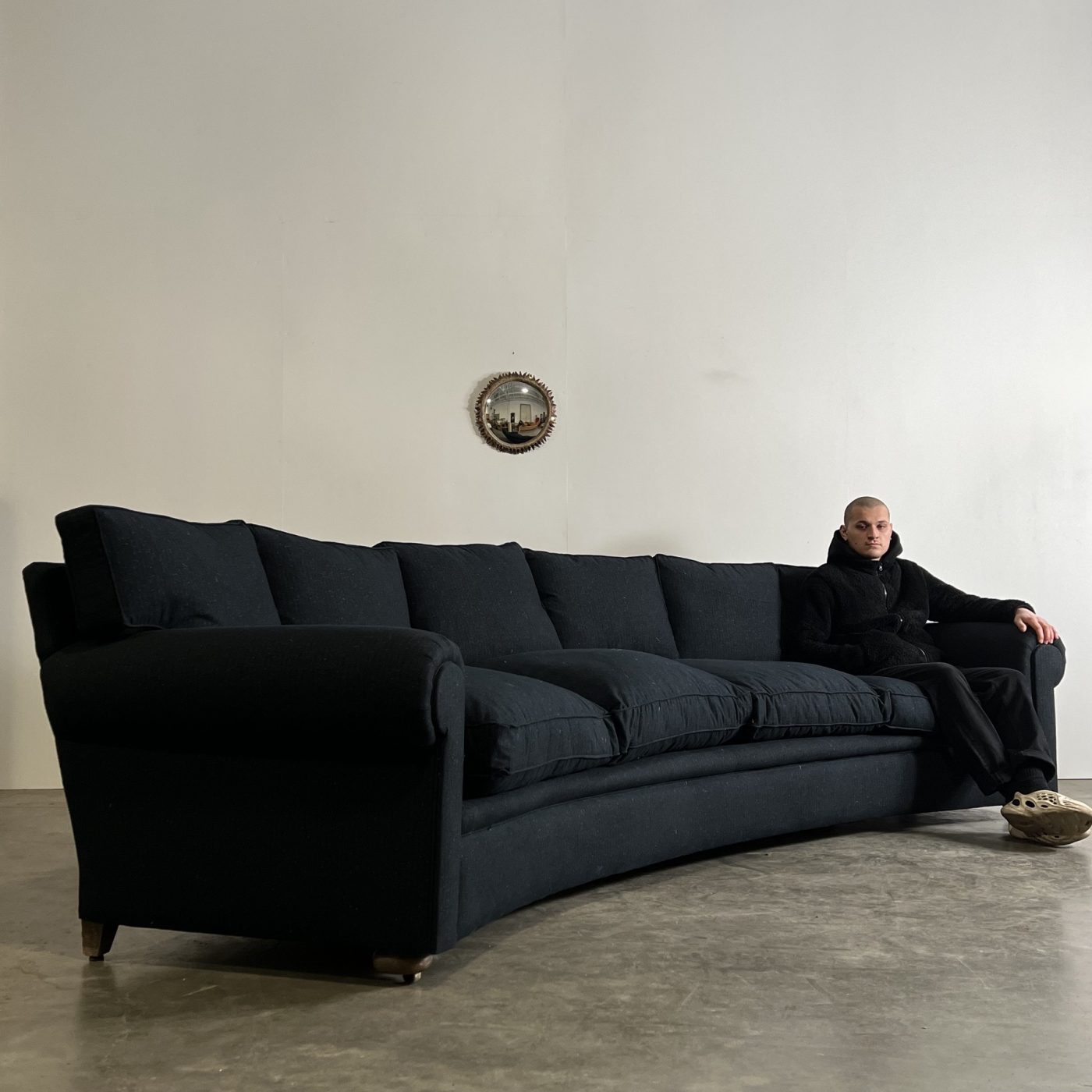 objet-vagabond-huge-sofa0001
