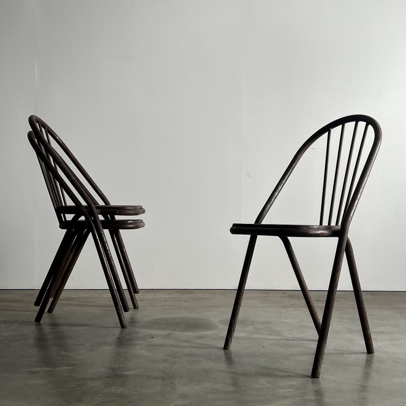 objet-vagabond-metal-chairs0002