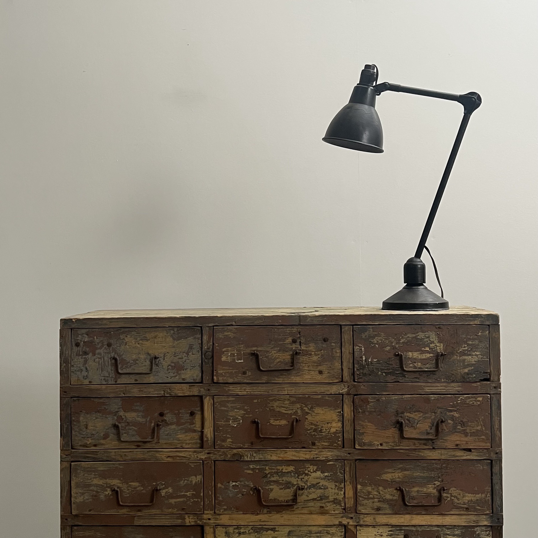 objet-vagabond-painted-chest0000