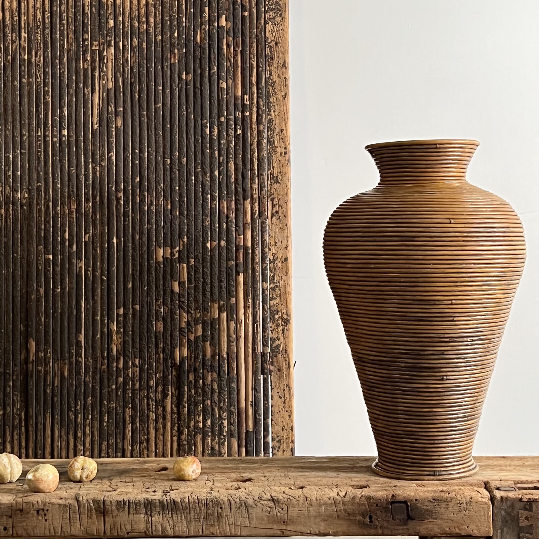 objet-vagabond-rattan-vase0001