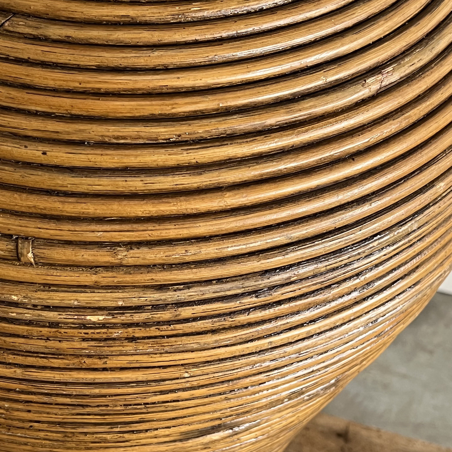 objet-vagabond-rattan-vase0004