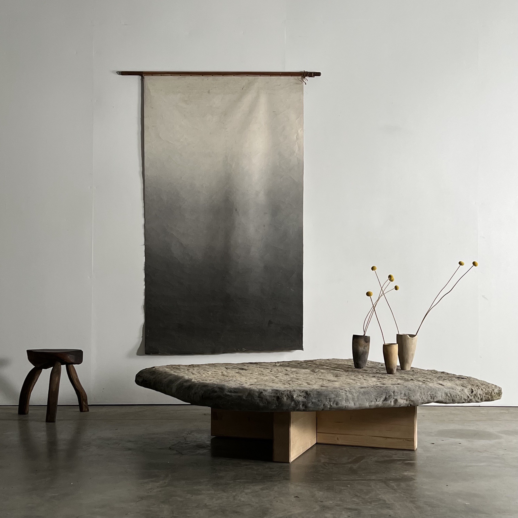 objet-vagabond-stone-table0003