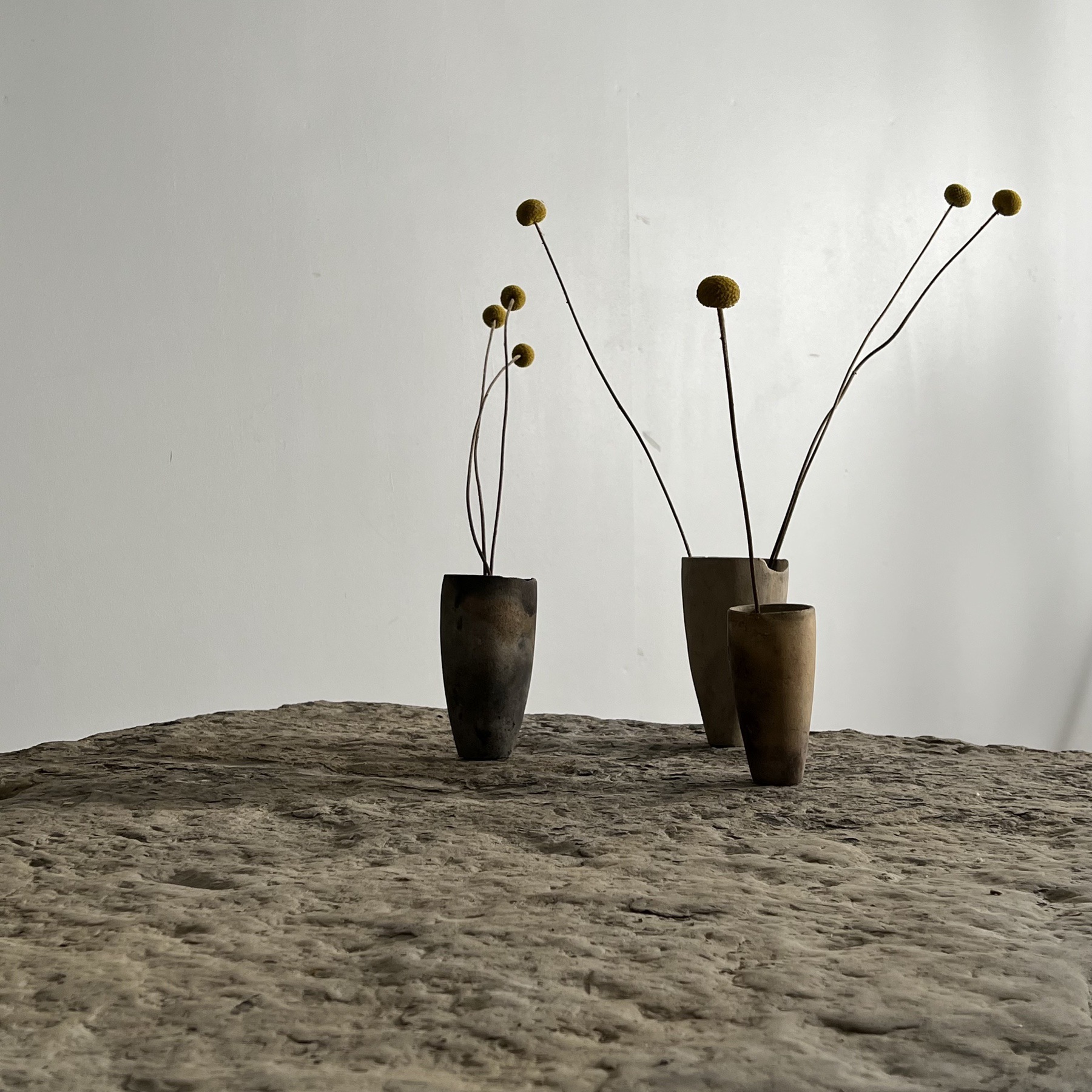 objet-vagabond-stone-table0009