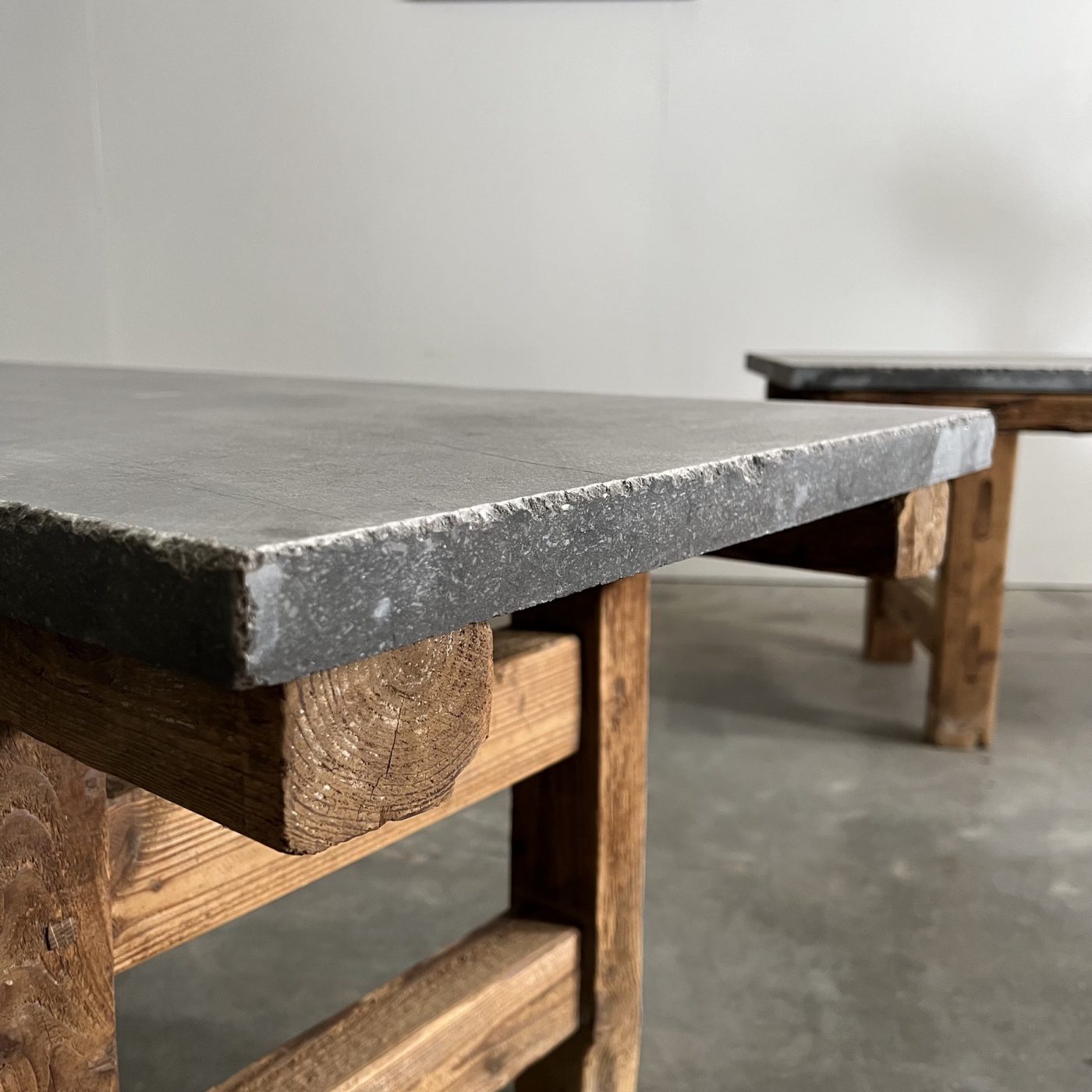 objet-vagabond-stone-tables0012