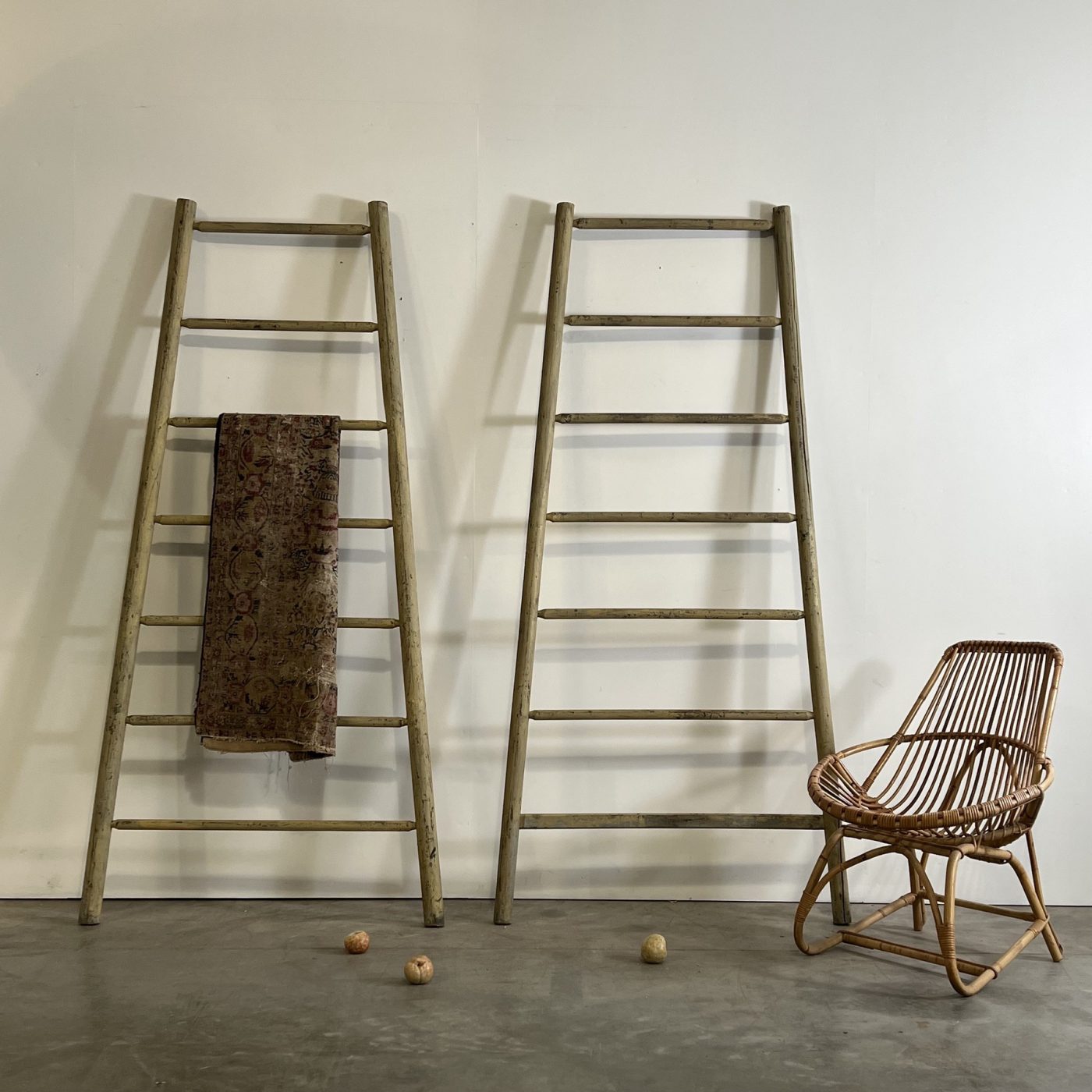 objet-vagabond-tall-ladders0000