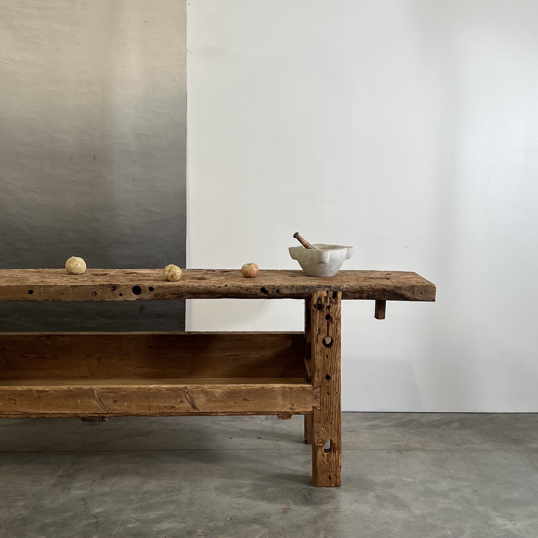 objet-vagabond-carpenter-console0003