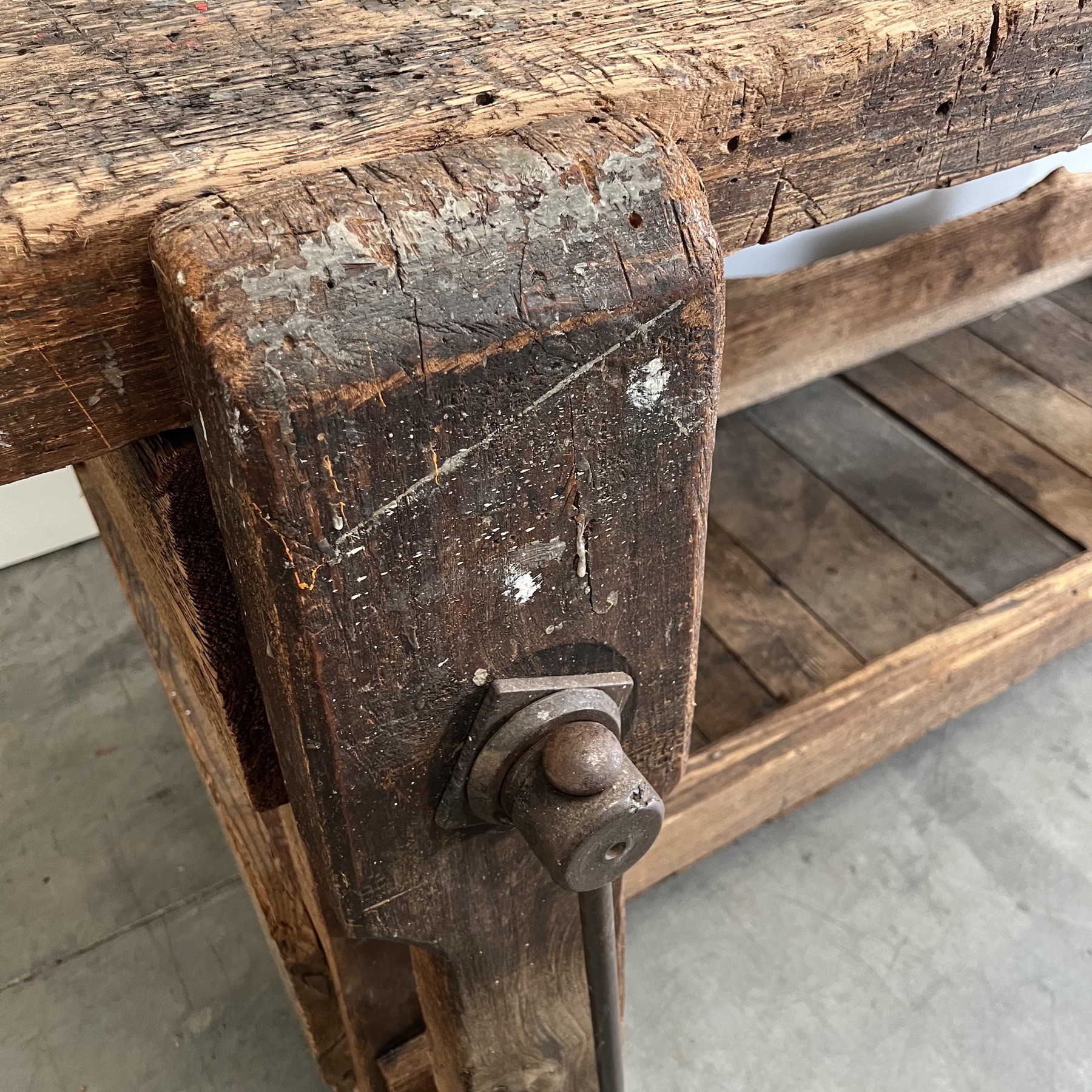 objet-vagabond-carpenter-workbench0012