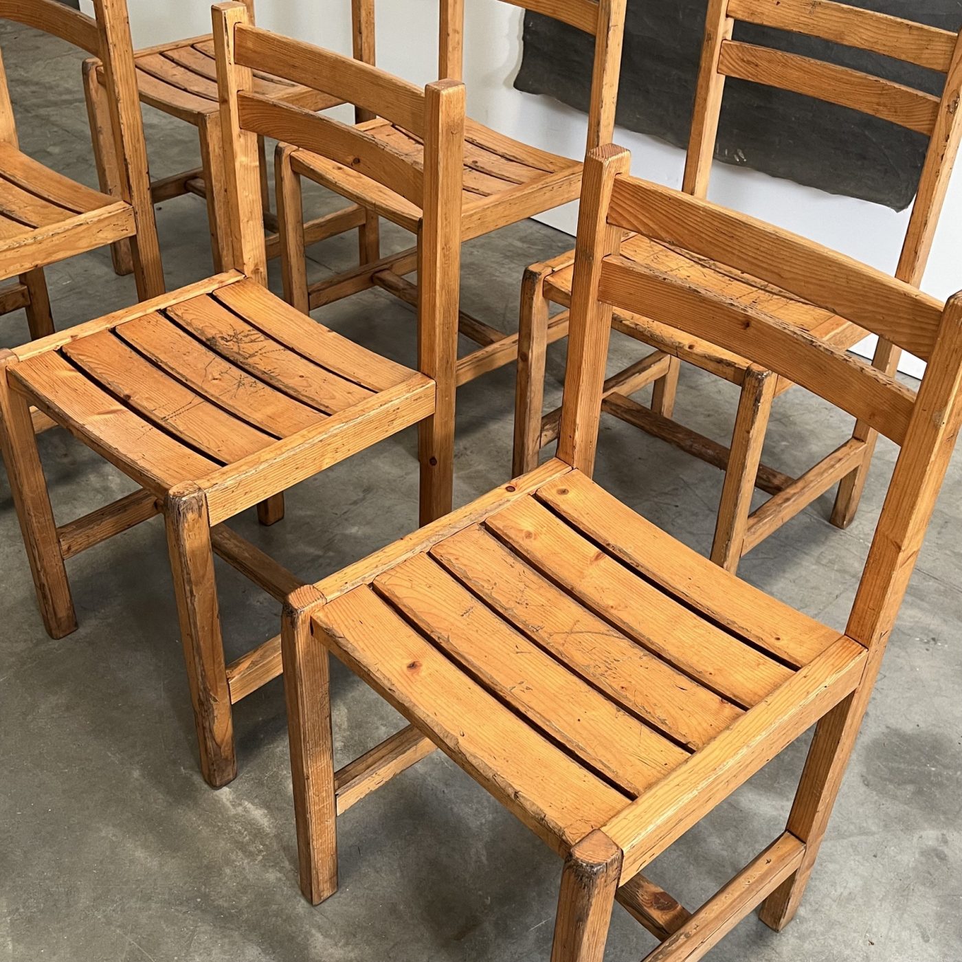 objet-vagabond-chairs0003