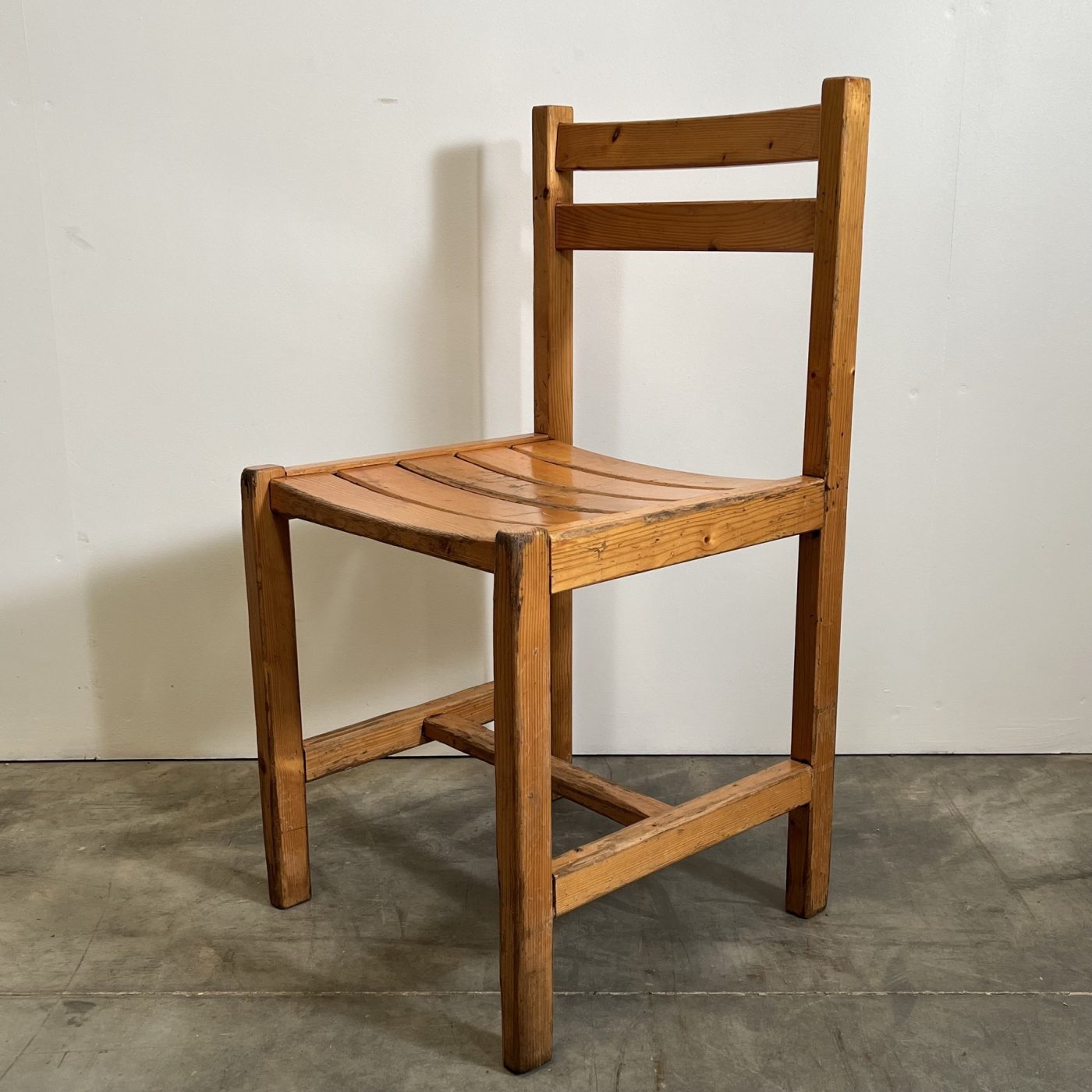 objet-vagabond-chairs0006