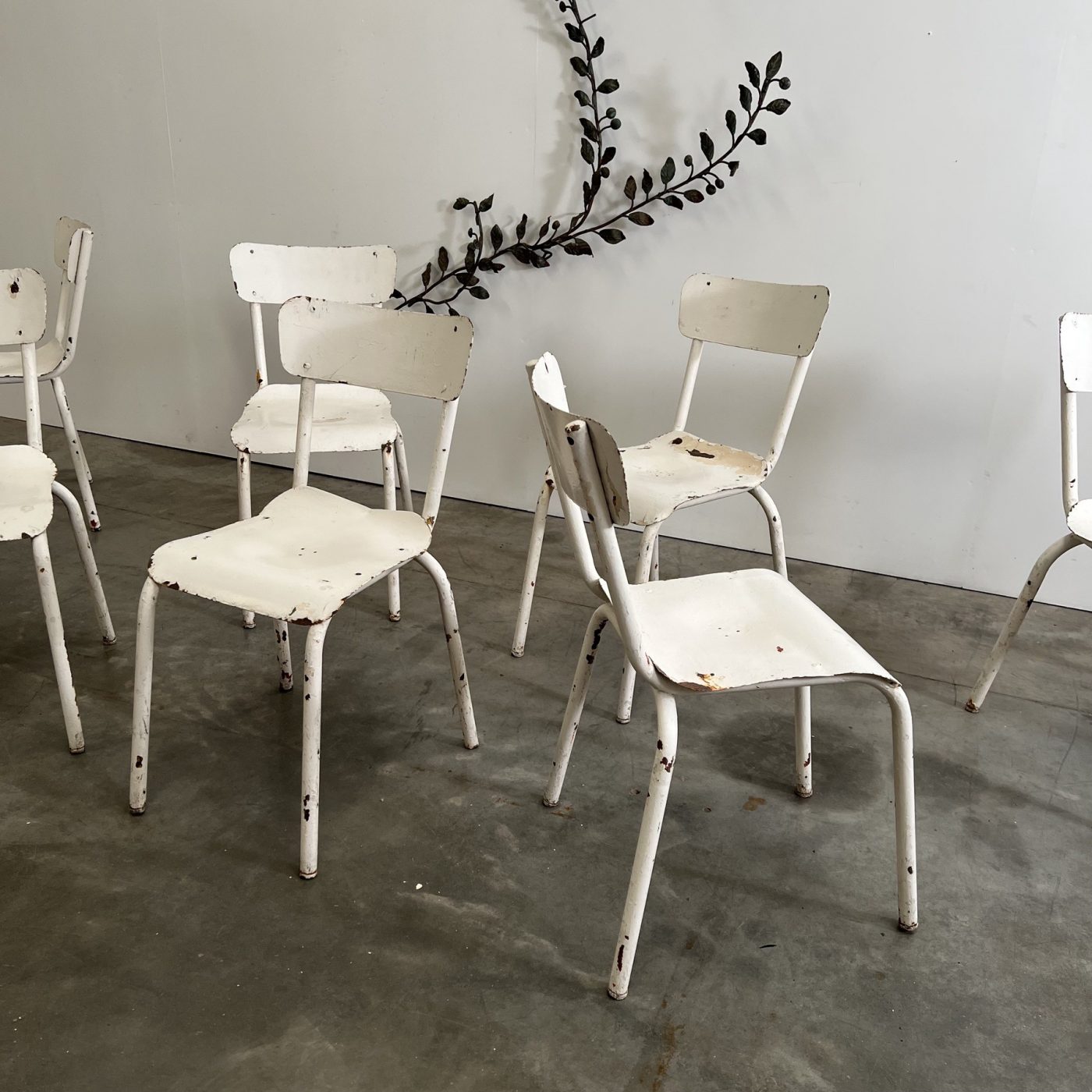 objet-vagabond-metal-chairs0004