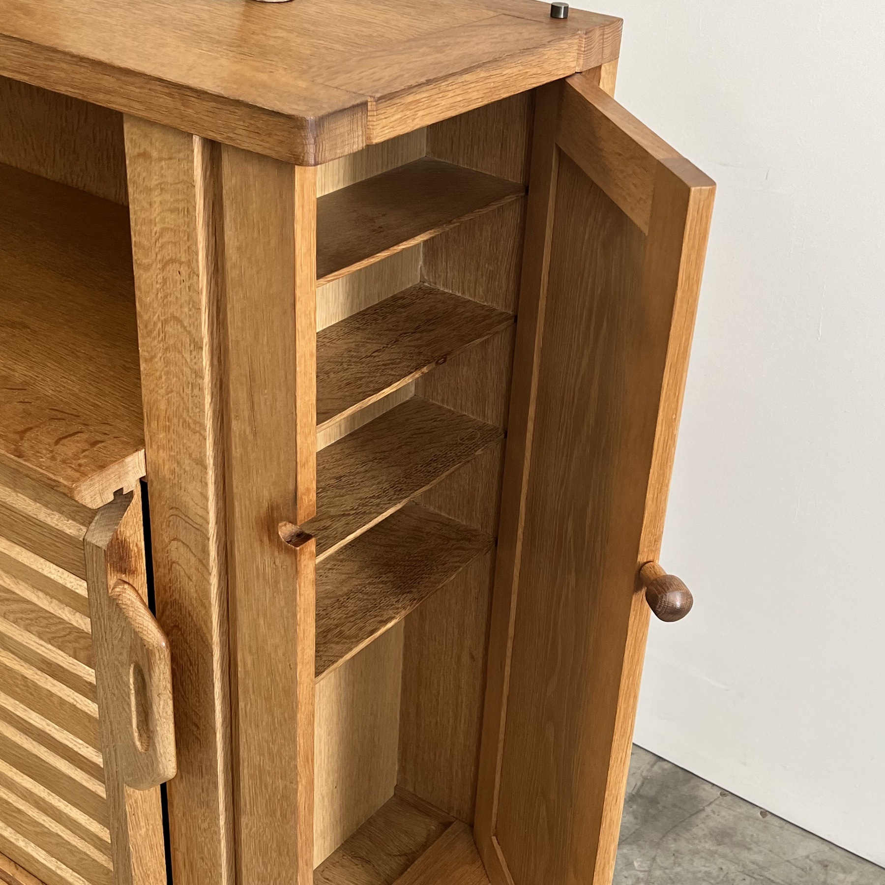 objet-vagabond-midcentury-cabinet0007