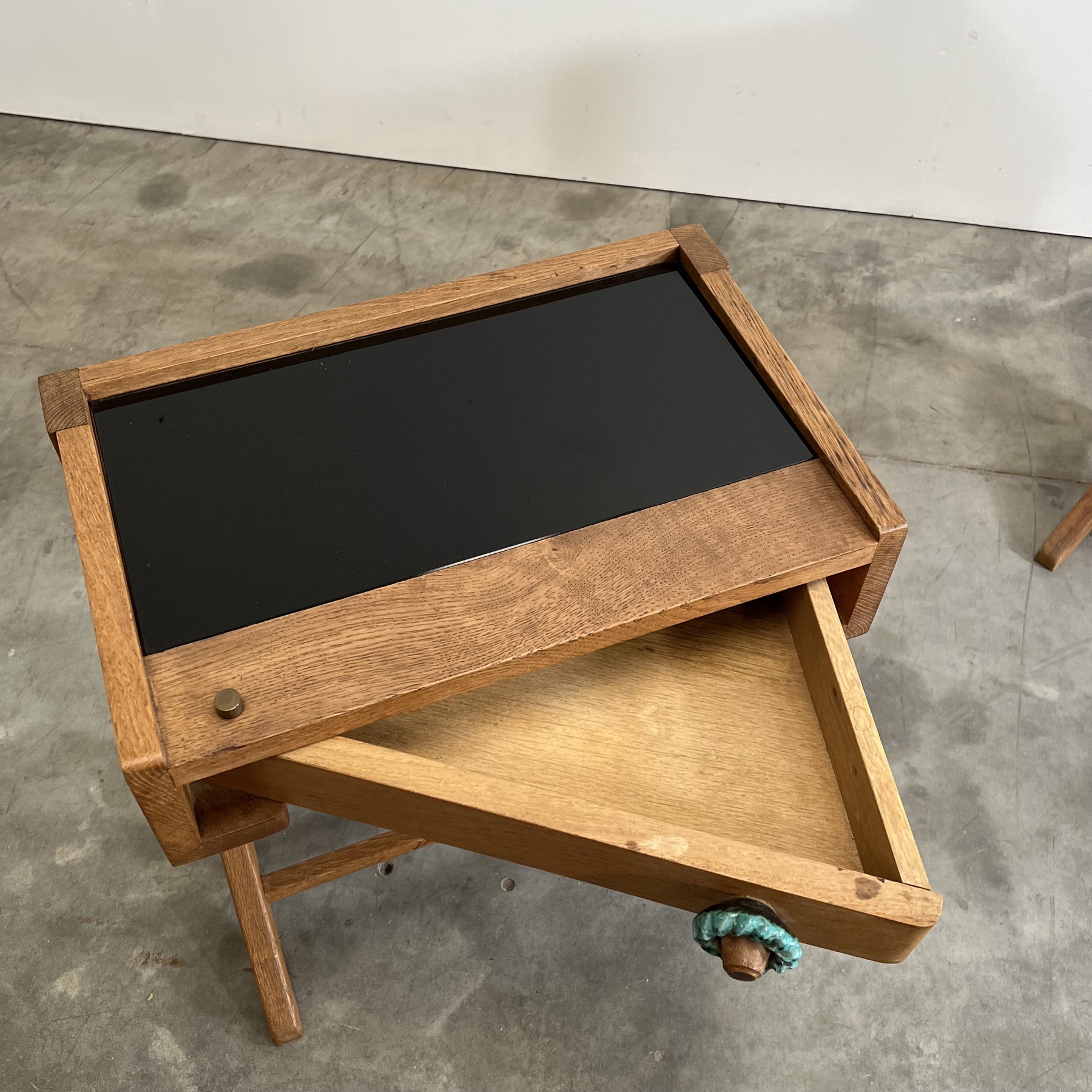 objet-vagabond-midcentury-tables0005