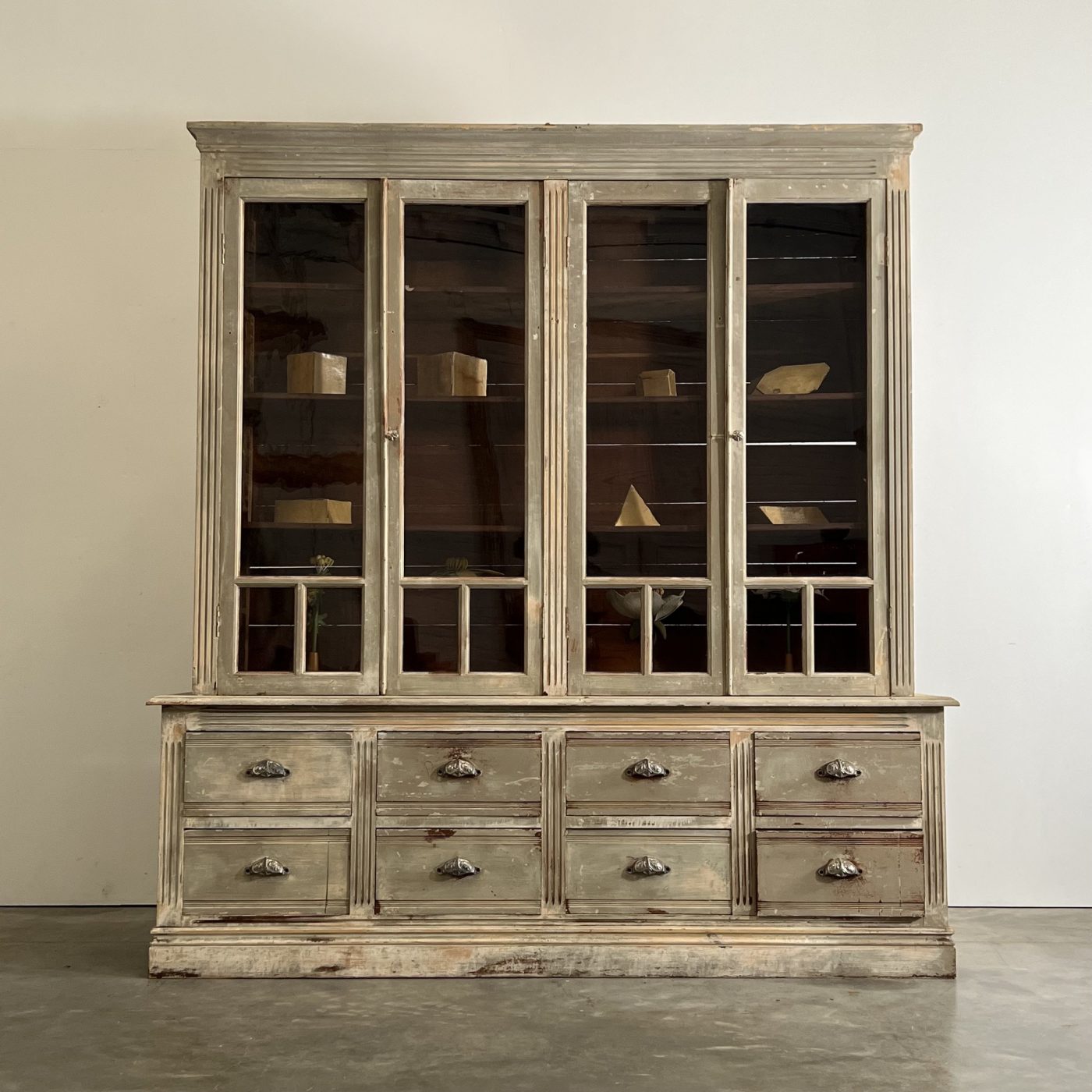 objet-vagabond-painted-cabinet0011