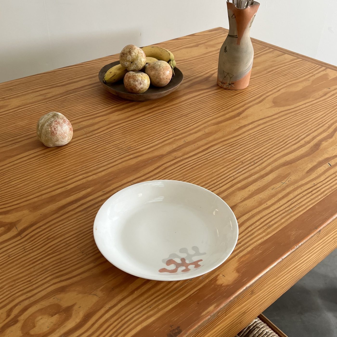 objet-vagabond-pine-table0007