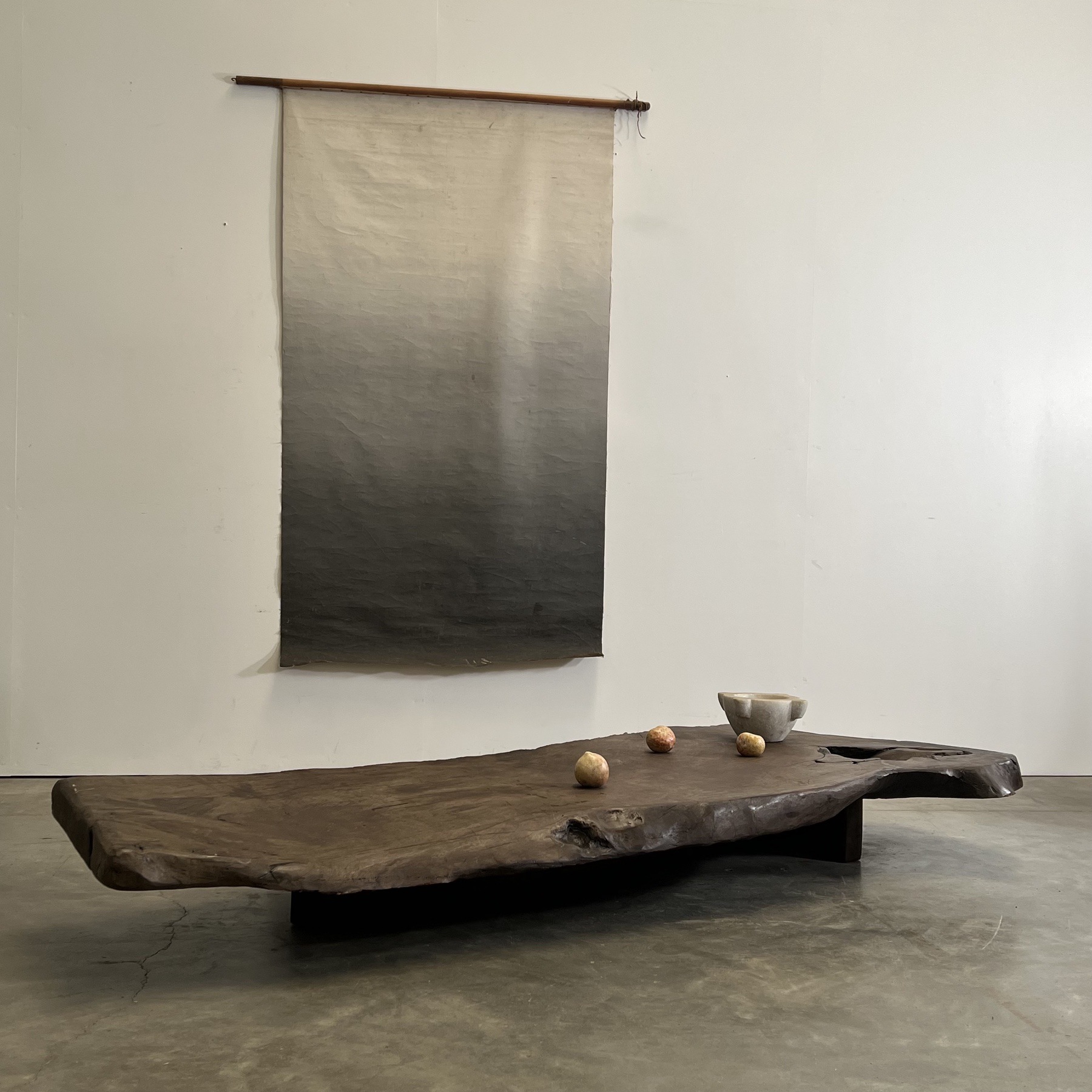 objet-vagabond-primitive-coffeetable0009