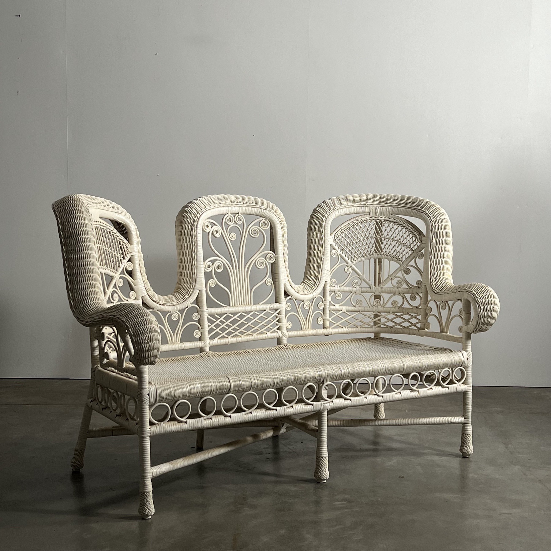 objet-vagabond-rattan-sofa0004