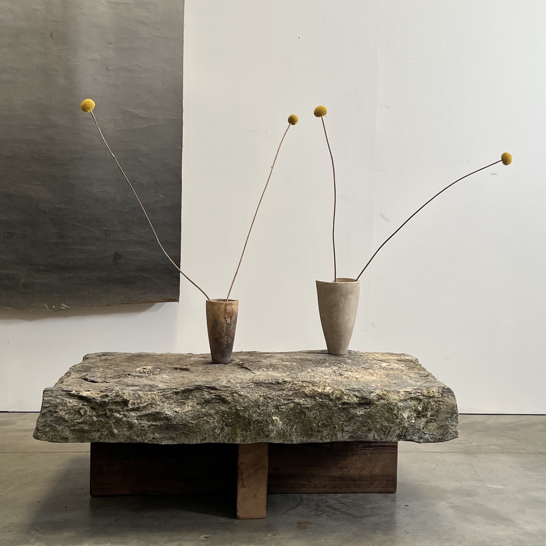 objet-vagabond-stone-sidetables20004