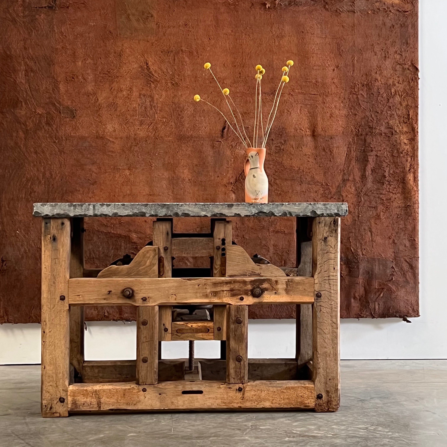 objet-vagabond-stone-table0002