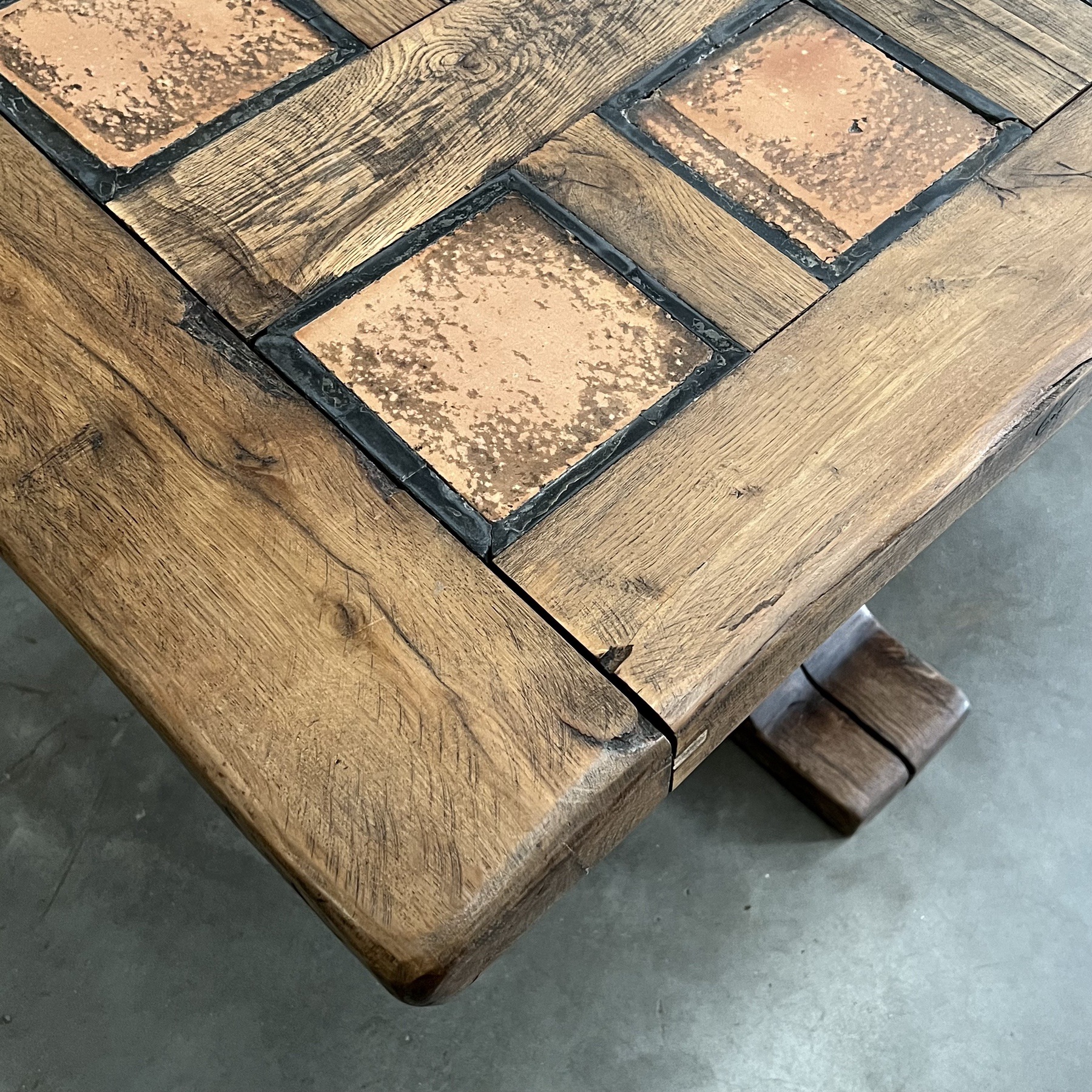 objet-vagabond-massive-table0007