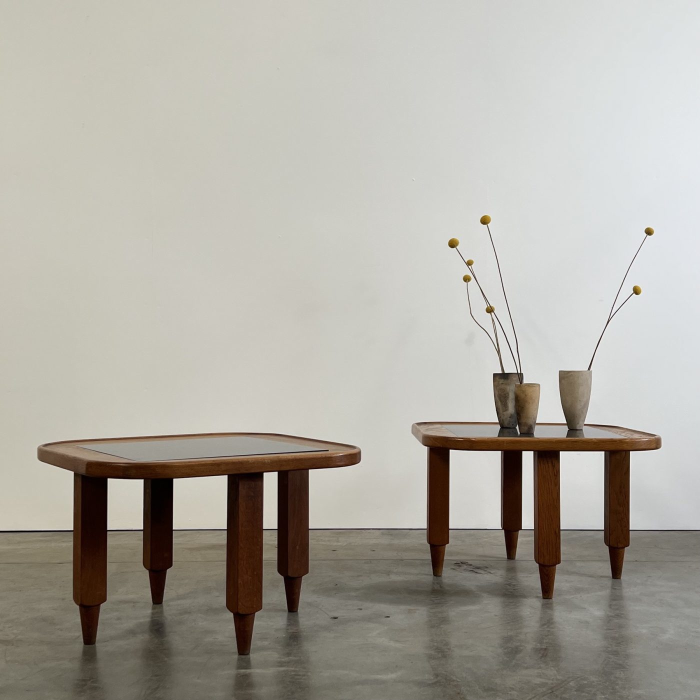 objet-vagabond-midcentury-sidetables0003