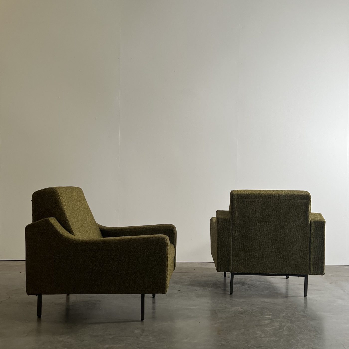 objet-vagabond-rmidcentury-armchairs0009