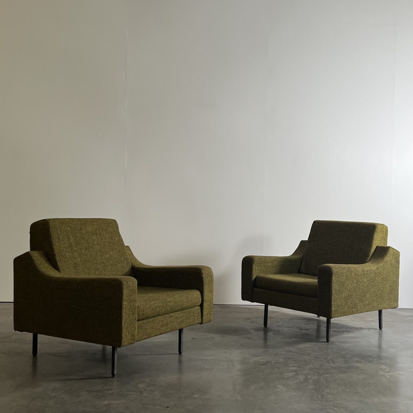 objet-vagabond-rmidcentury-armchairs0011