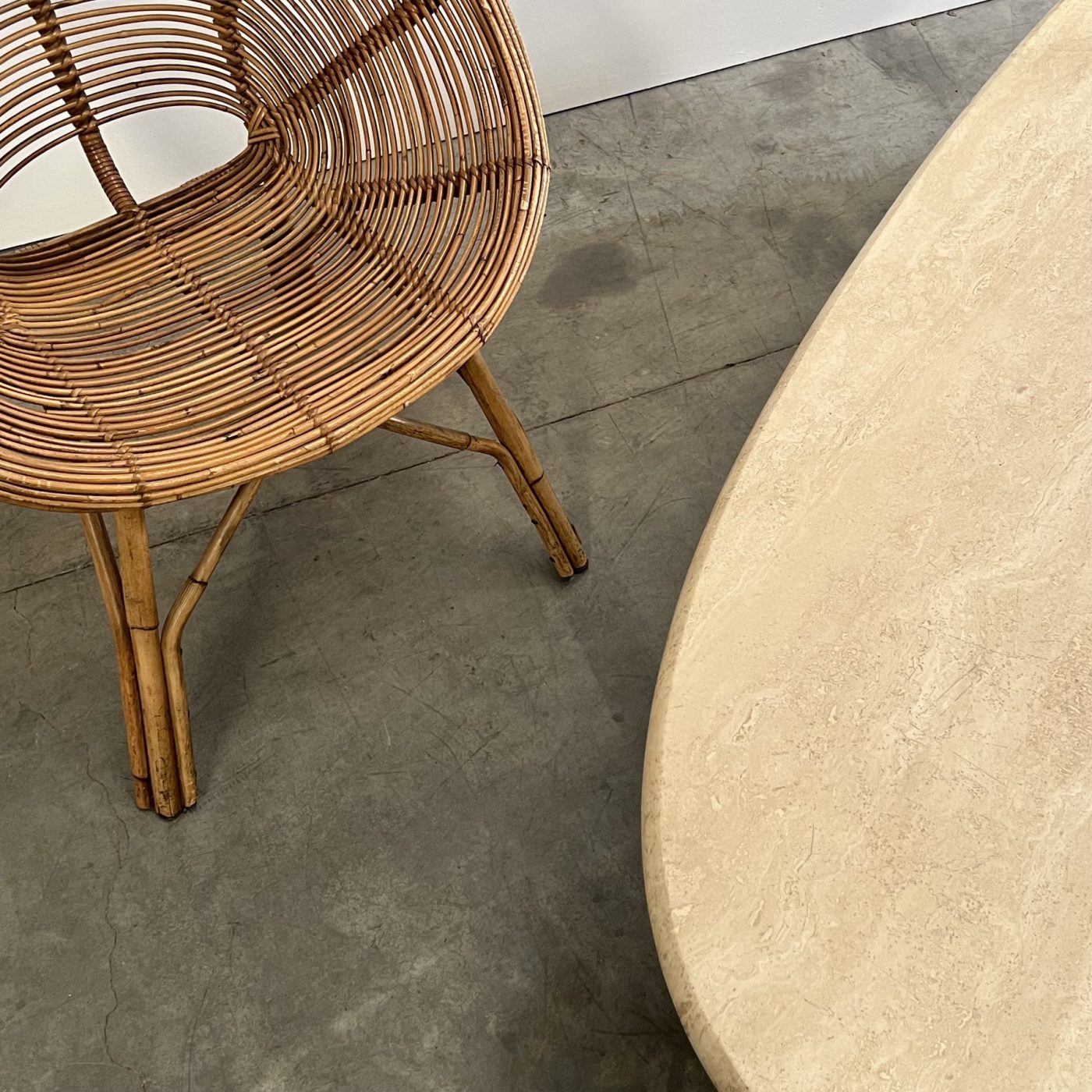 objet-vagabond-travertin-coffeetable0005