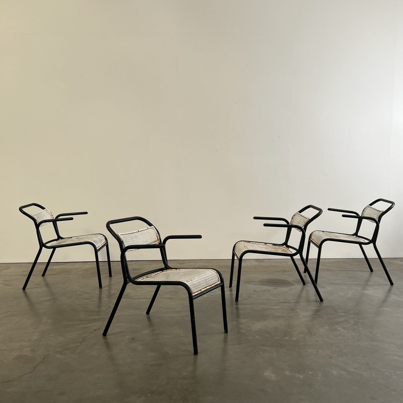 objet-vagabond-garden-chairs0004