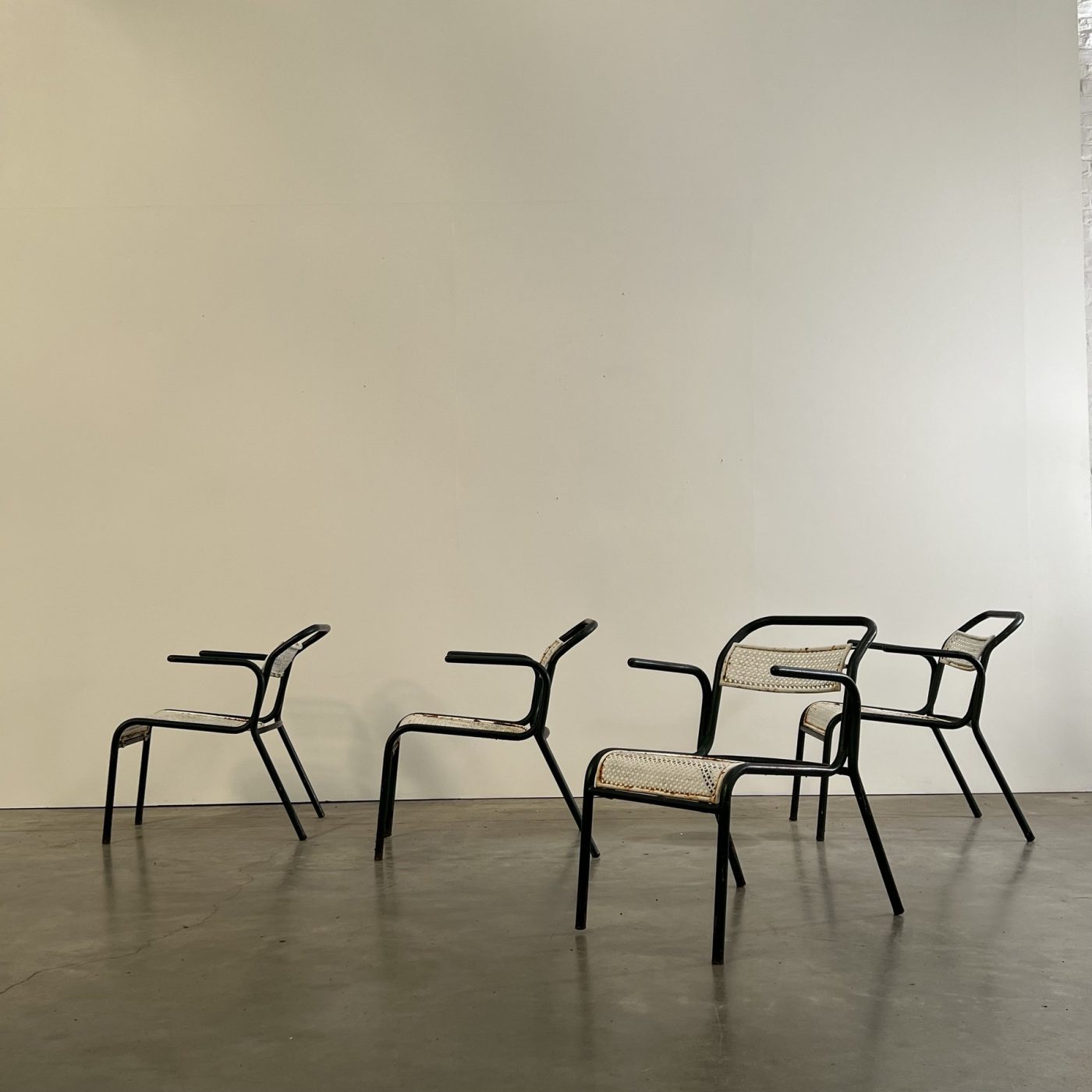 objet-vagabond-garden-chairs0005