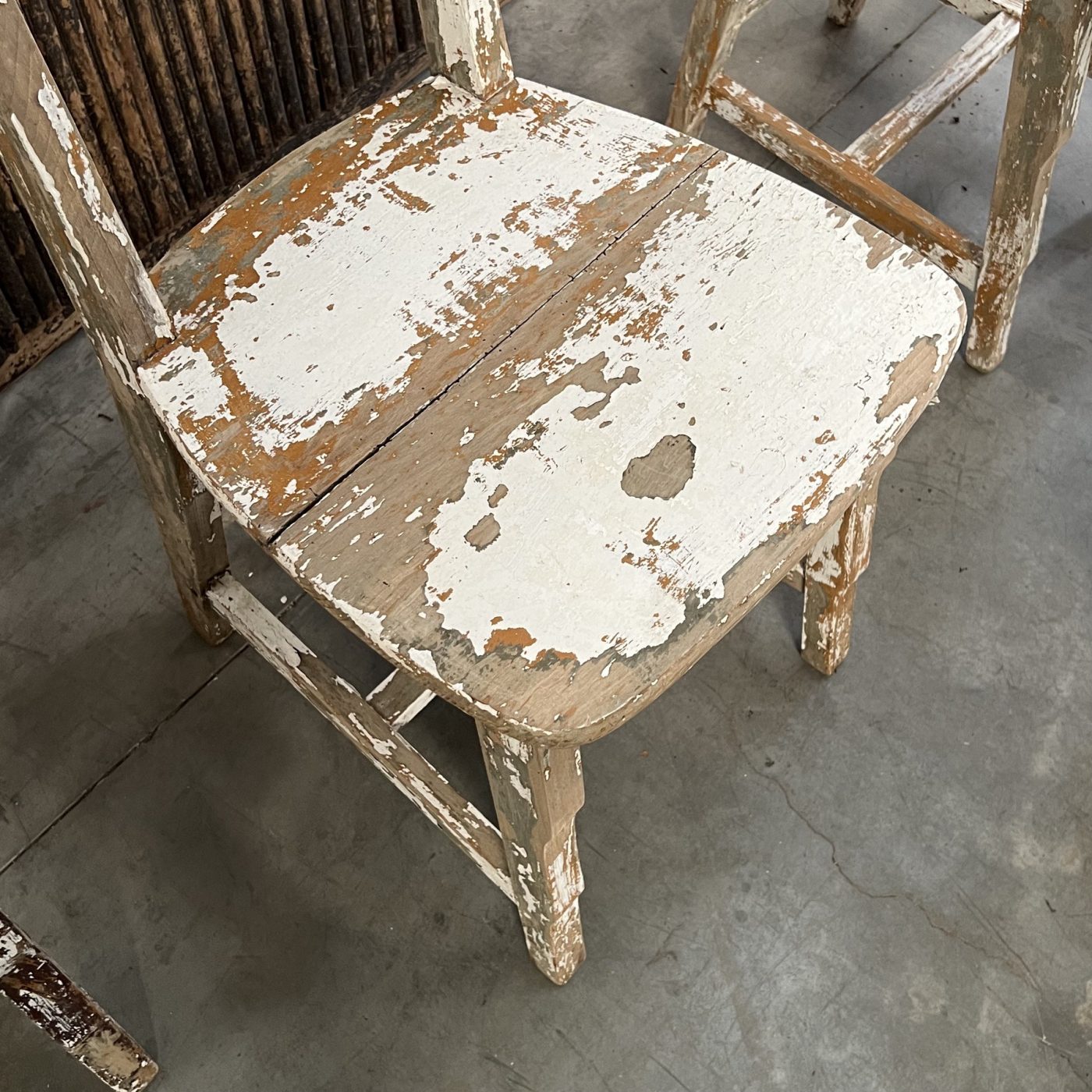 objet-vagabond-painted-chairs0001
