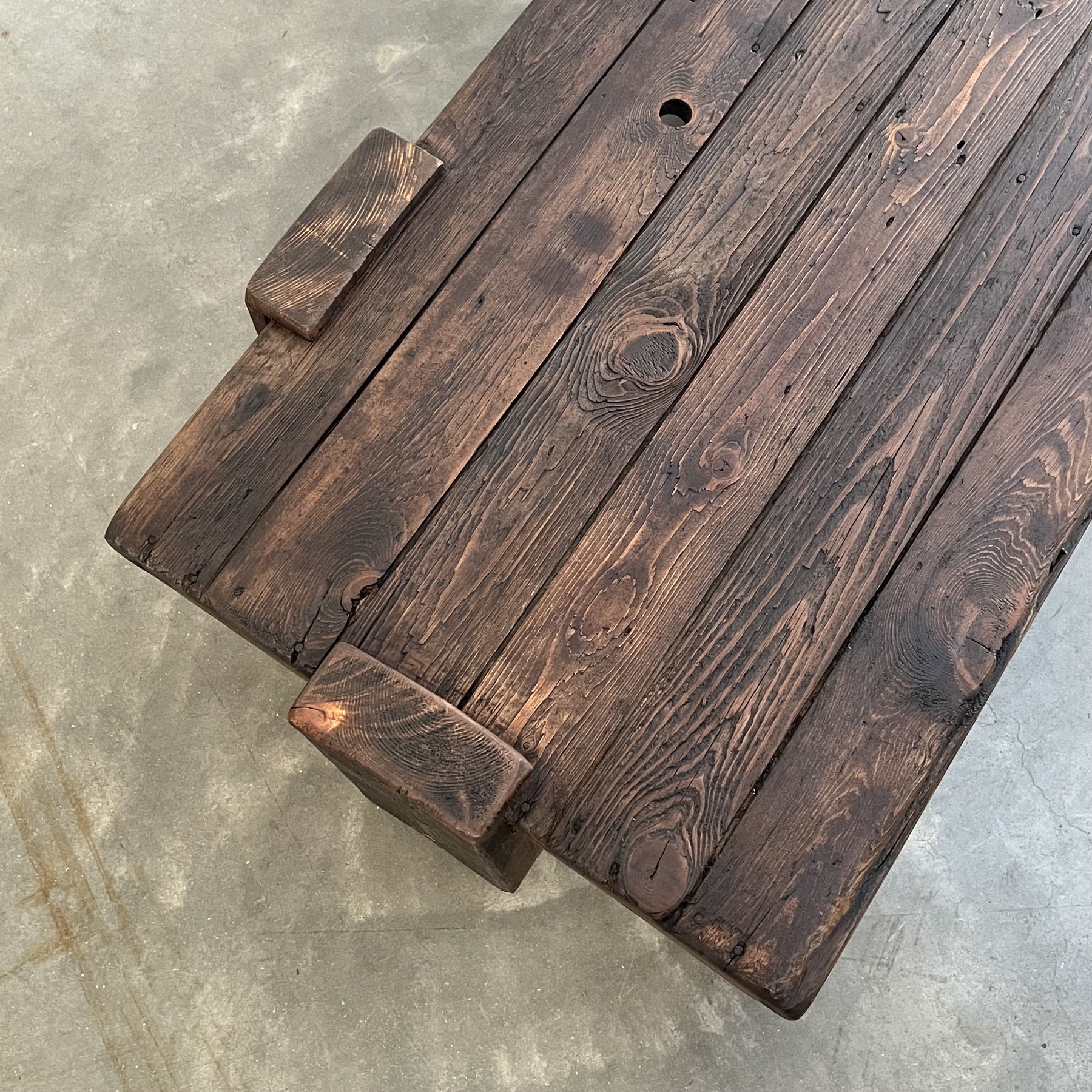 objet-vagabond-raw-table0006