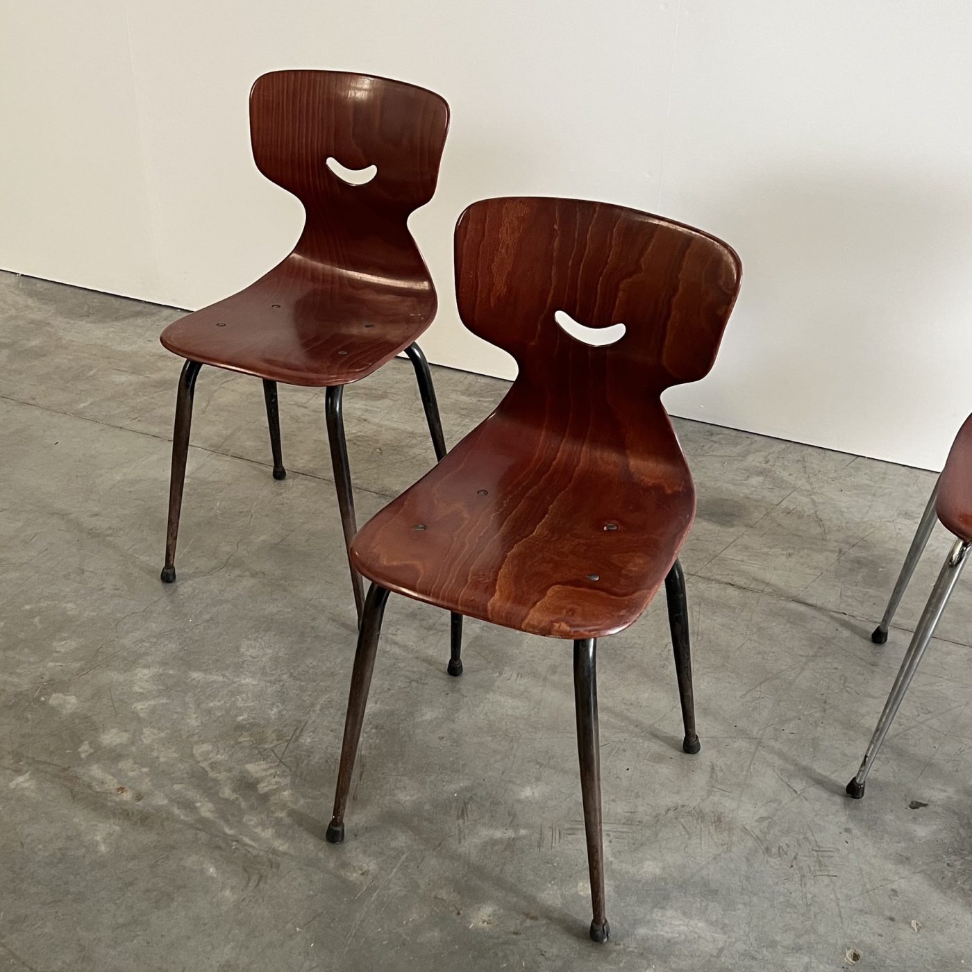 objet-vintage-chairs0000