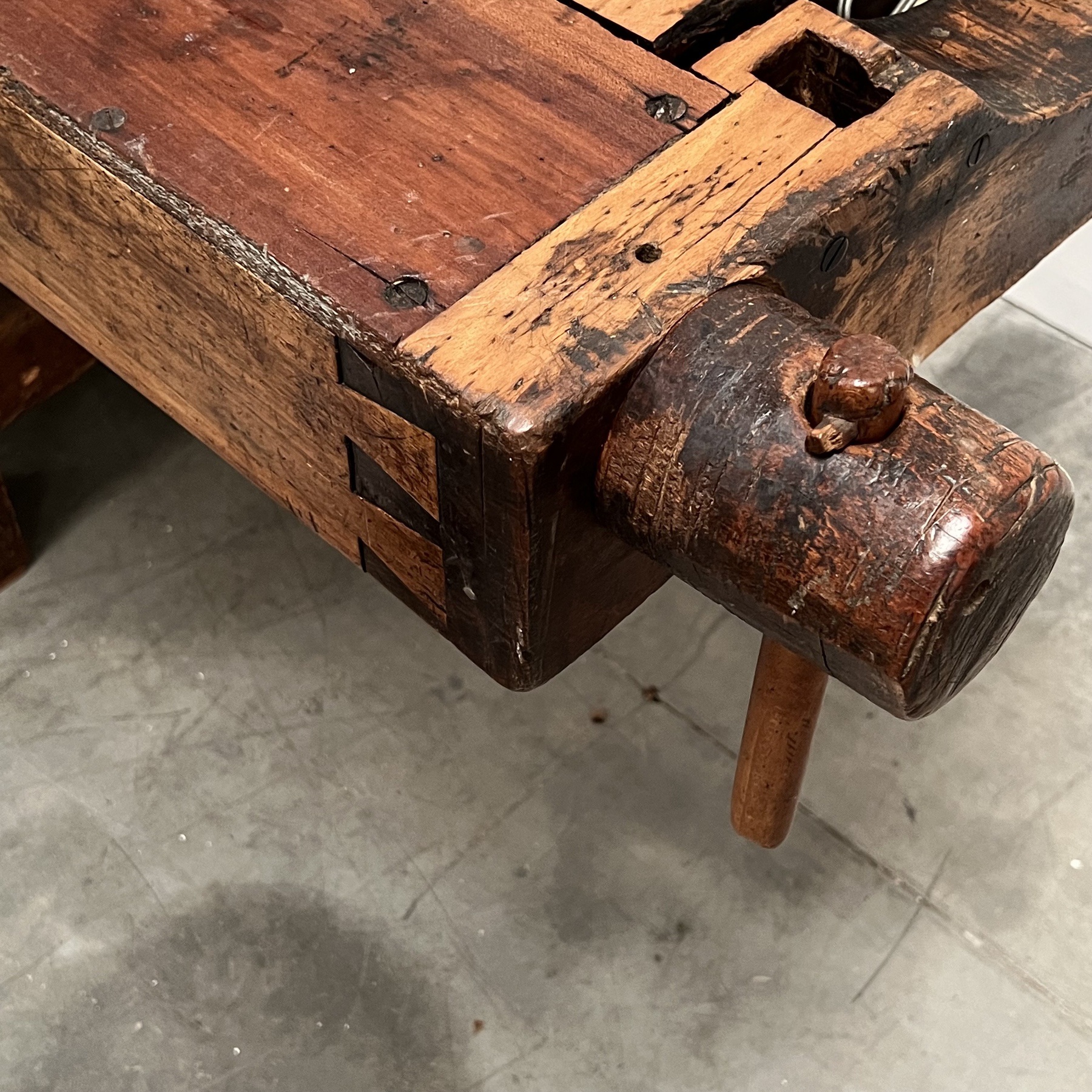 objet-vagabond-carpenter-bench0003