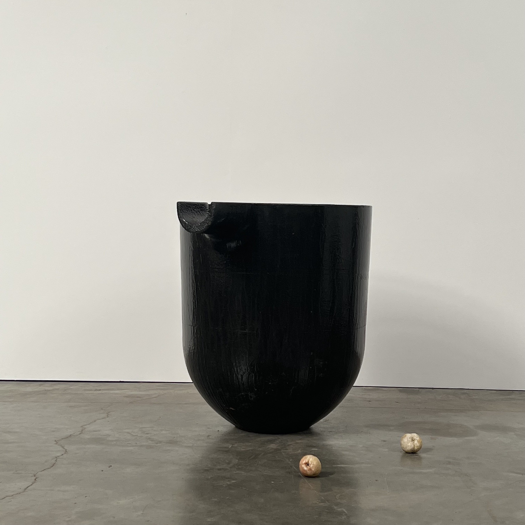 objet-vagabond-foundry-pot0004