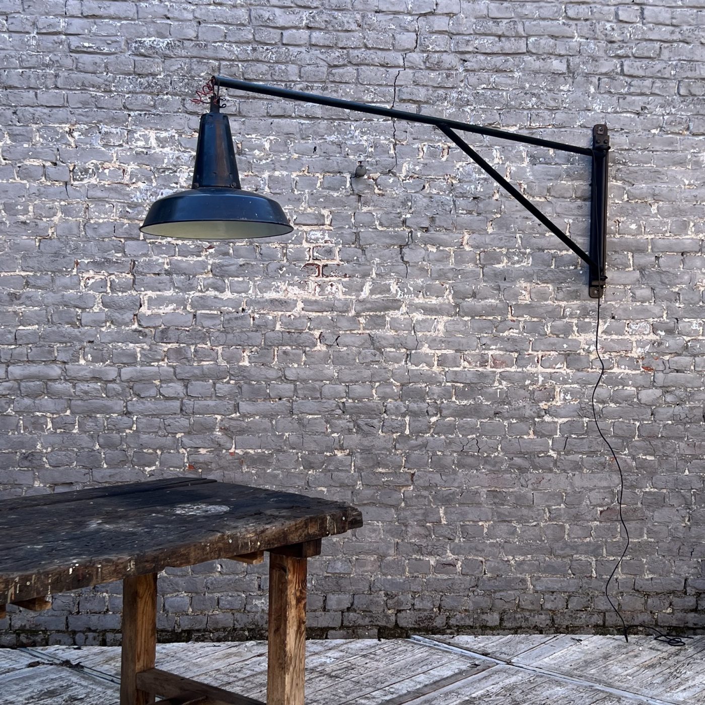 objet-vagabond-industrial-sconce0008