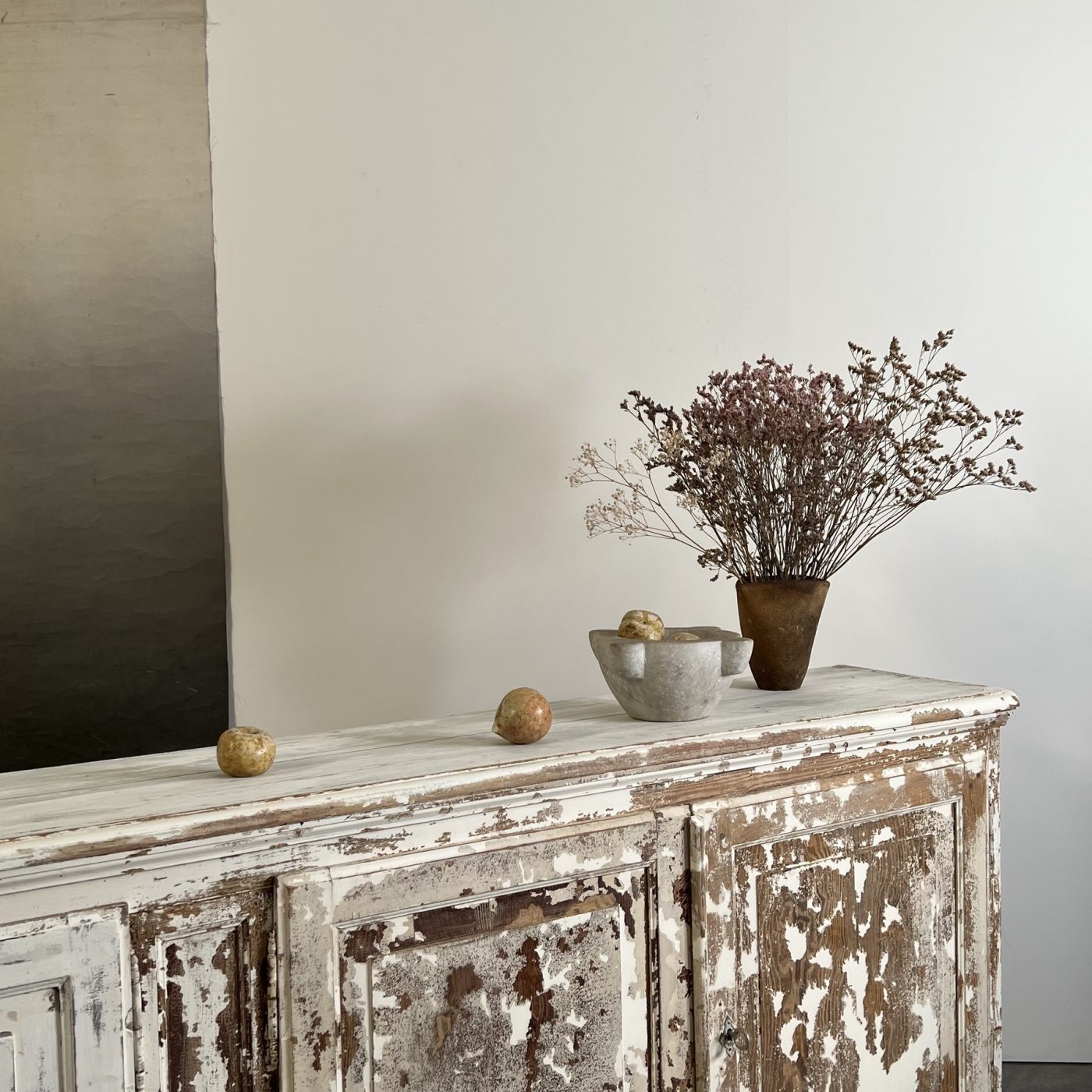 objet-vagabond-painted-cabinet0001
