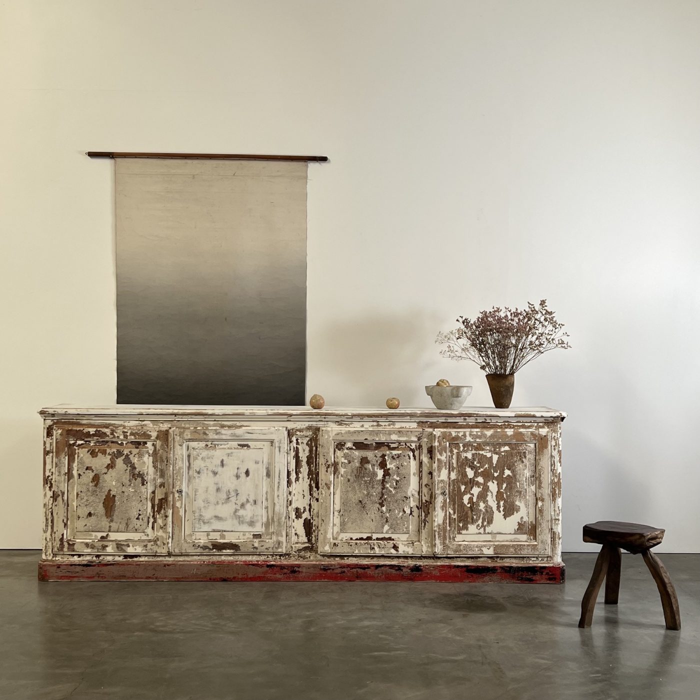 objet-vagabond-painted-cabinet0005