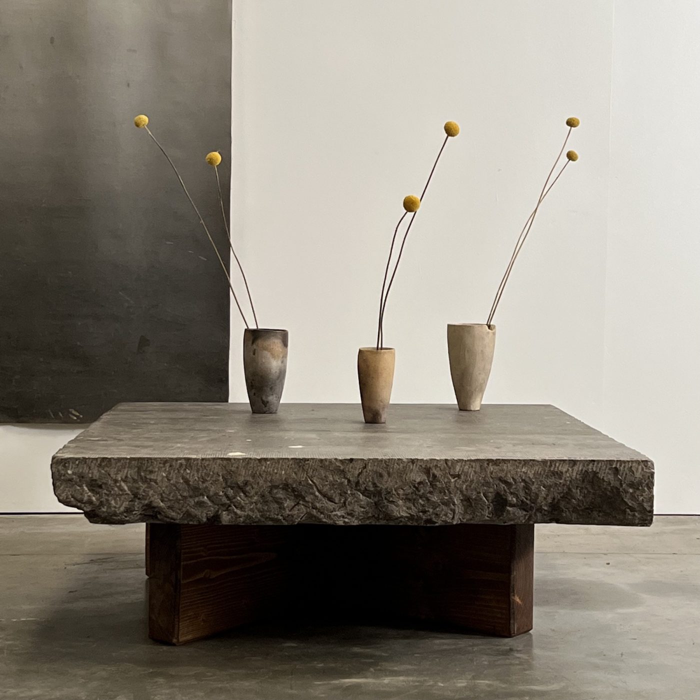 objet-vagabond-stone-coffeetable0000