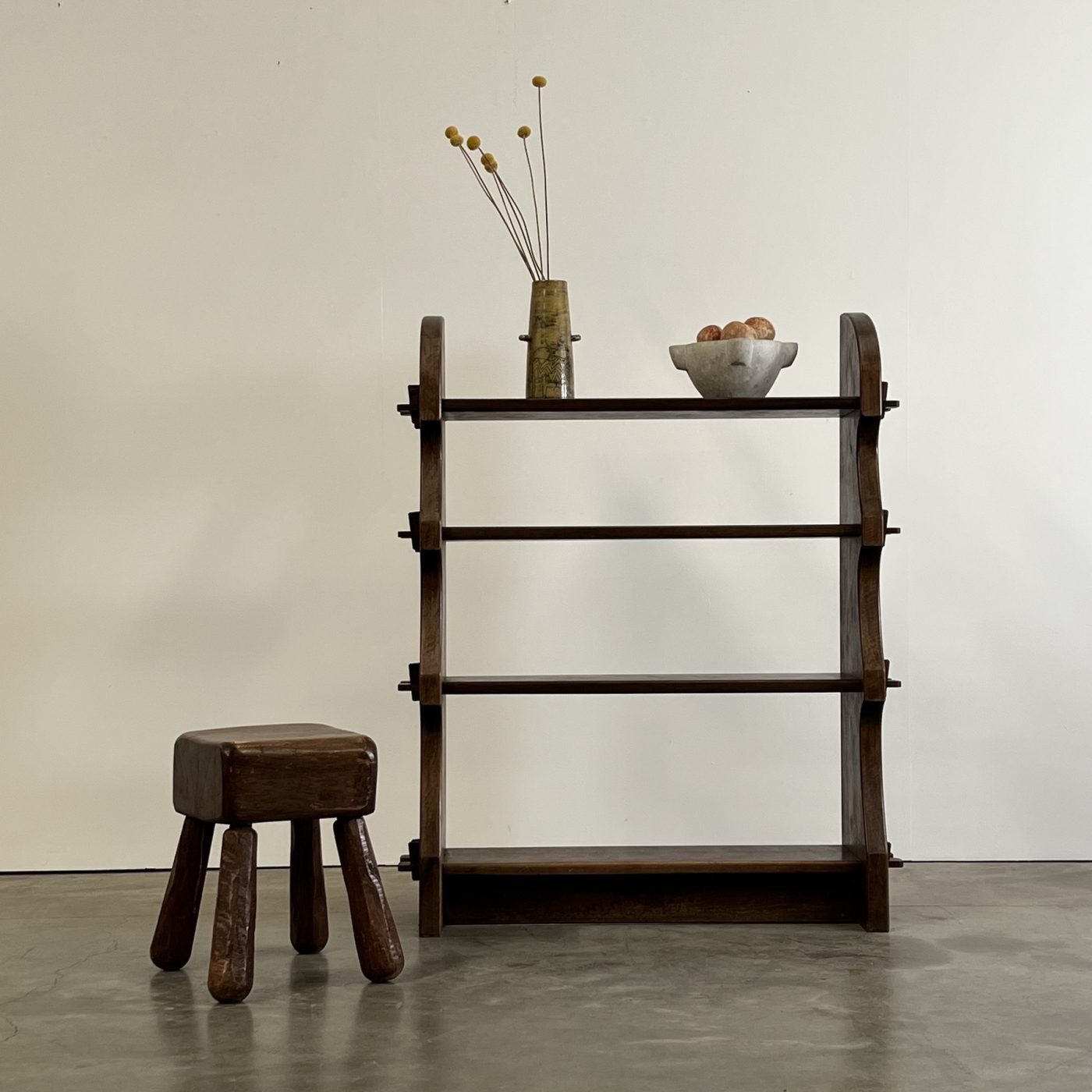 objet-vagabond-brutalist-shelf0004