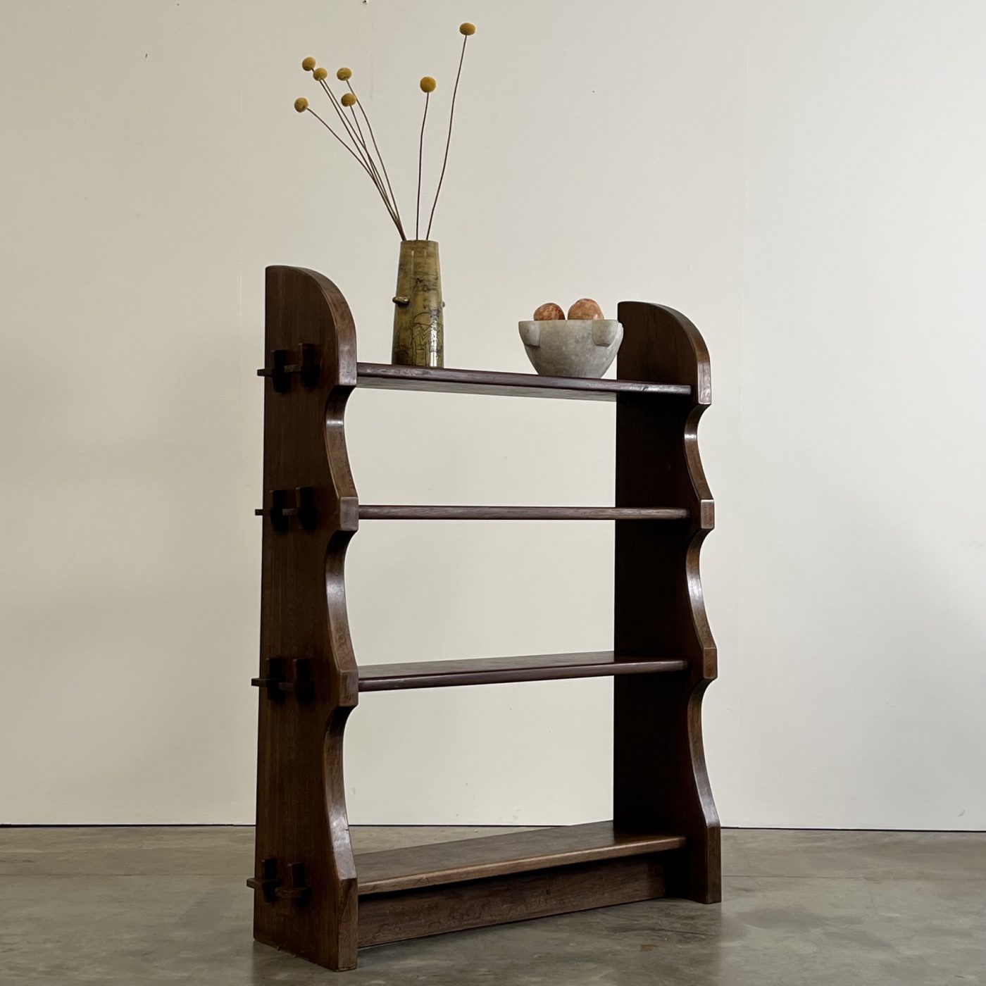 objet-vagabond-brutalist-shelf0005