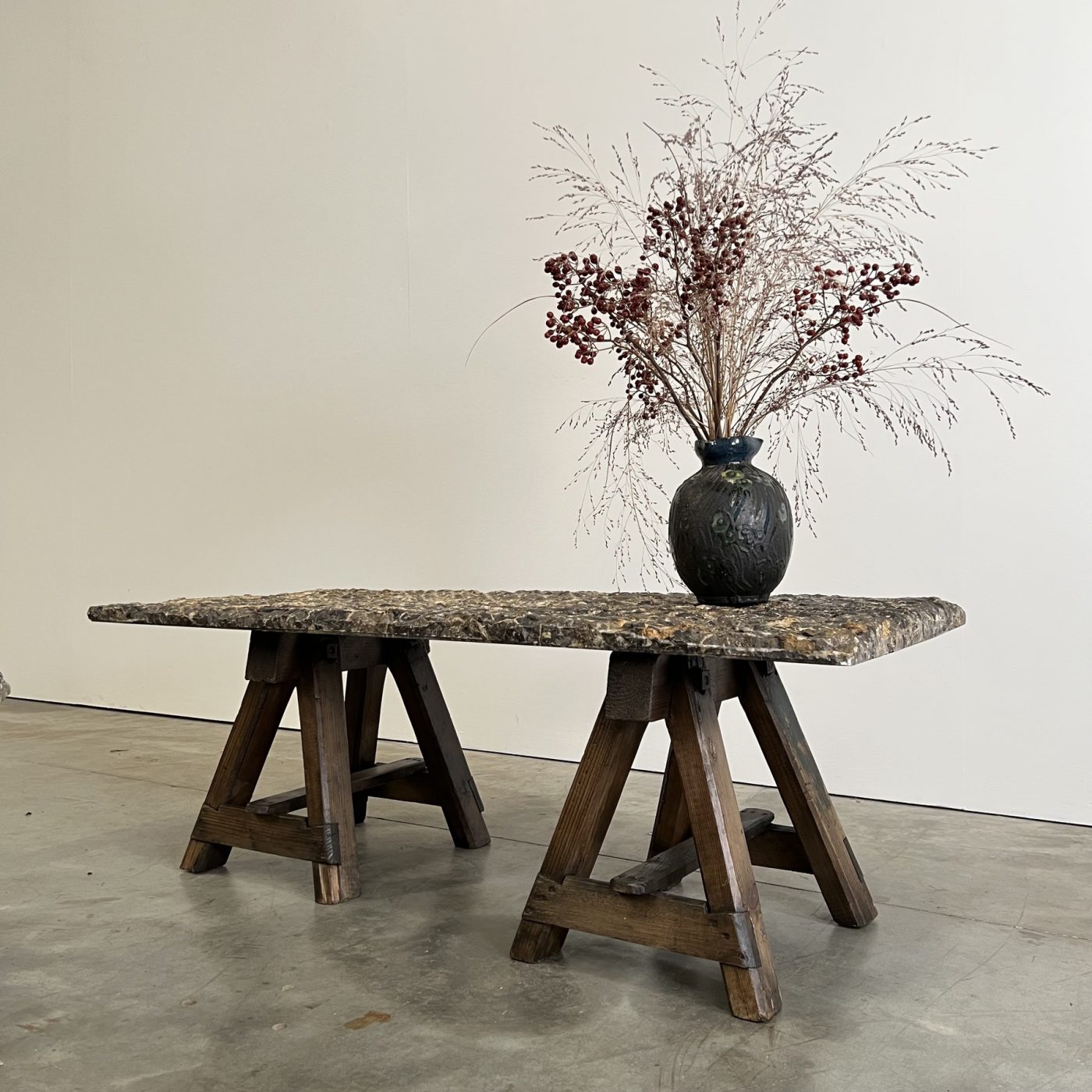 objet-vagabond-marble-coffeetables0006