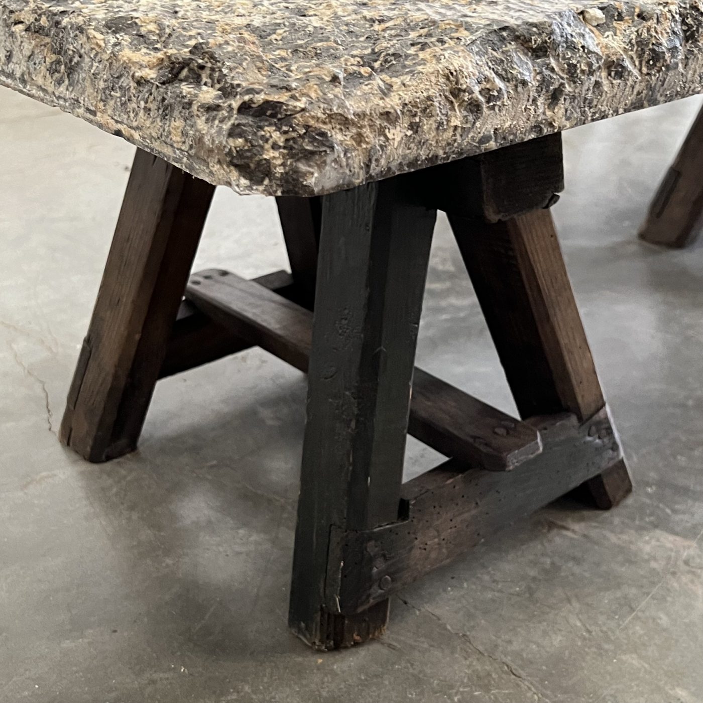 objet-vagabond-marble-coffeetables0009