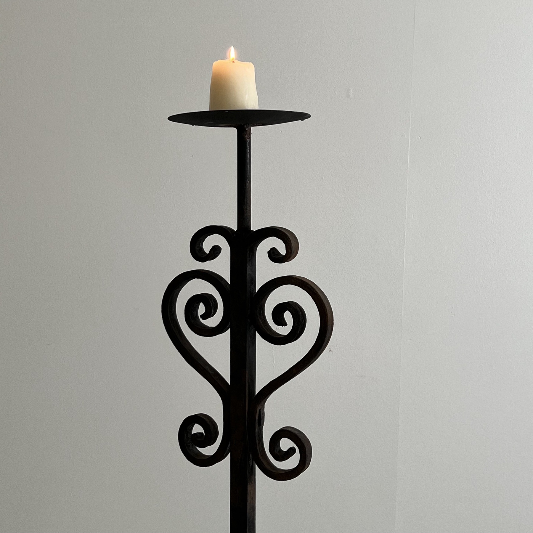 objet-vagabond-wroughtiron-candlesticks0004