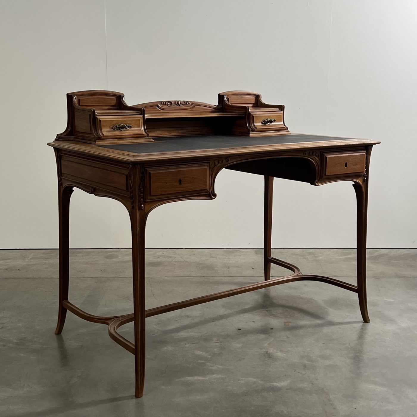 objet-vagabond-artnouveau-desk0009