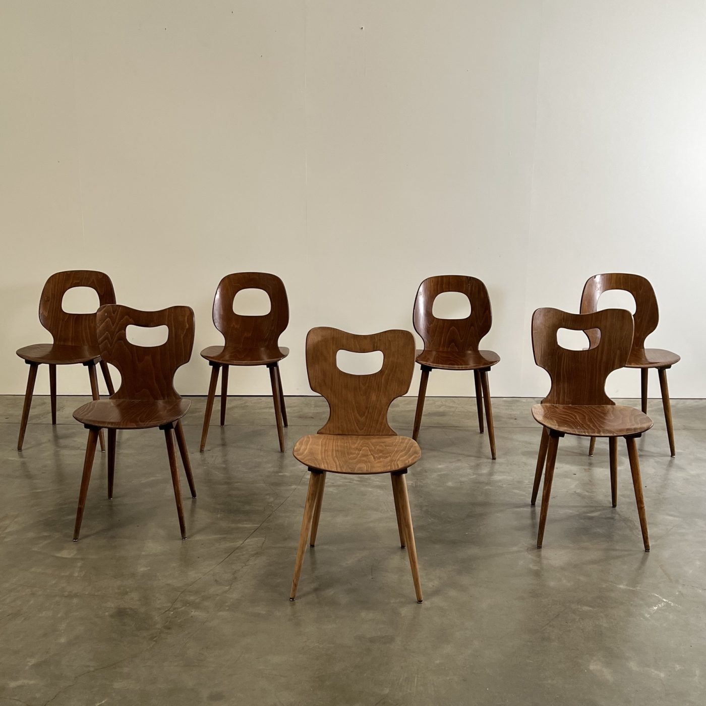 objet-vagabond-bistrot-chairs0001